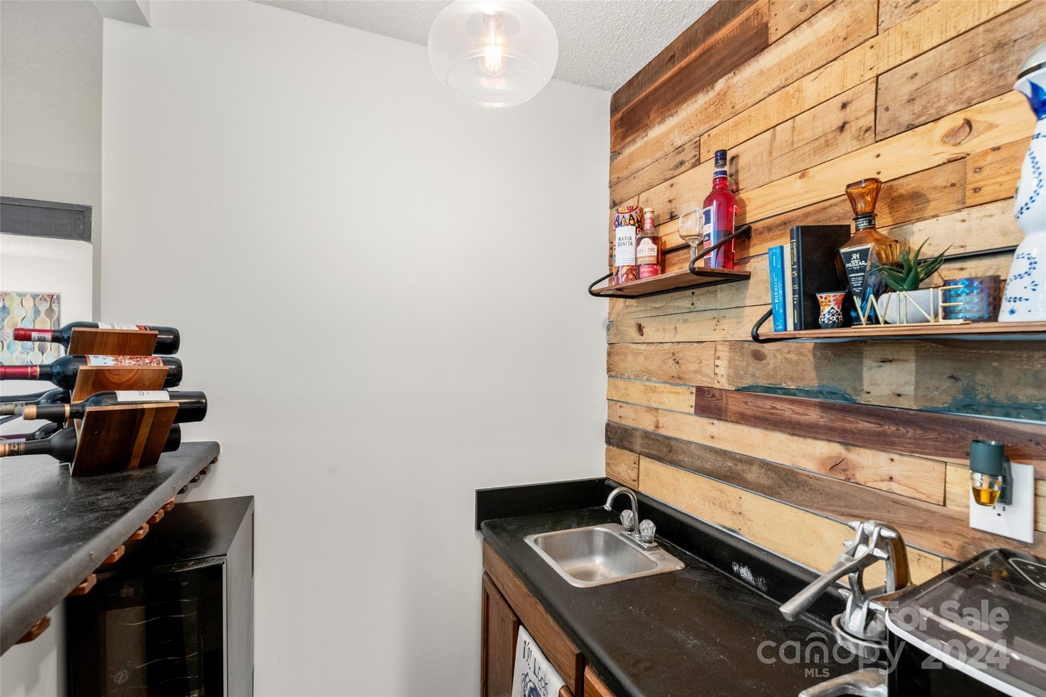 6600 Danbrooke Park Drive