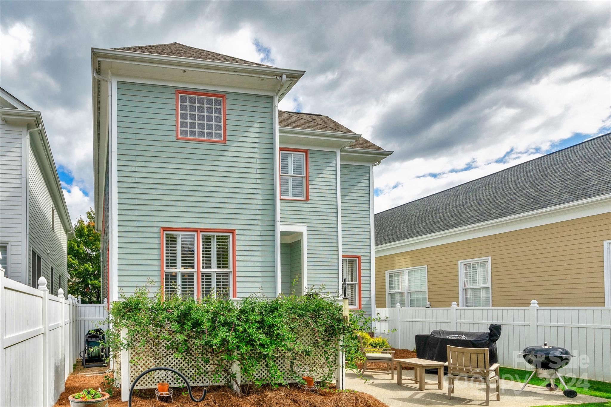 9636 Alma Blount Boulevard