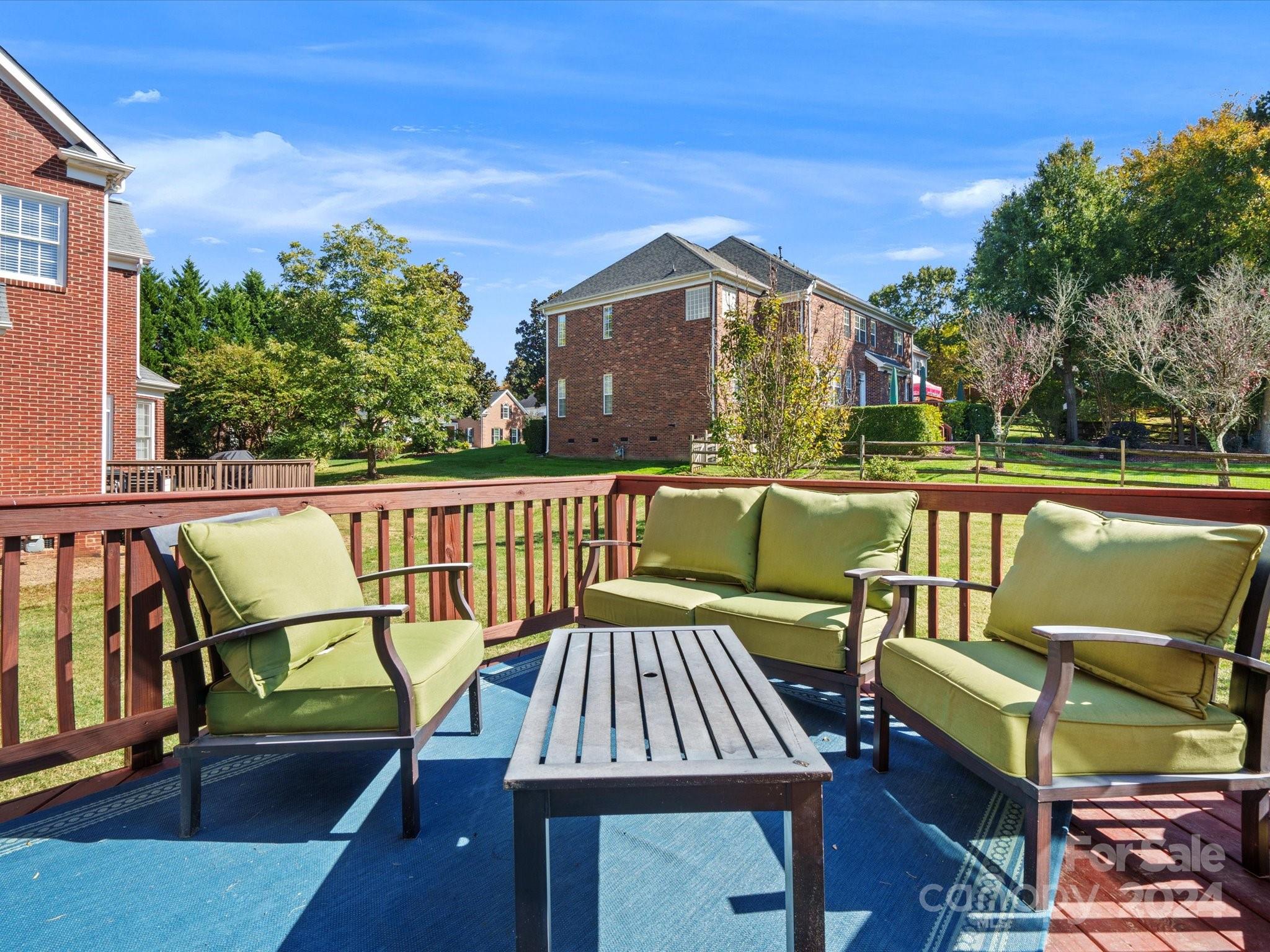 11118 Fountaingrove Drive