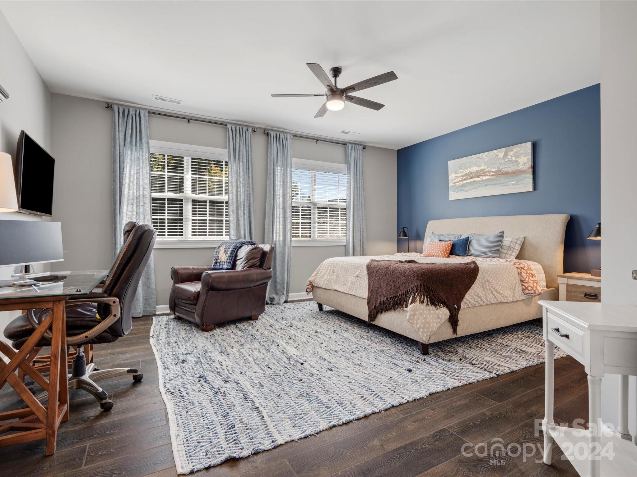 11118 Fountaingrove Drive