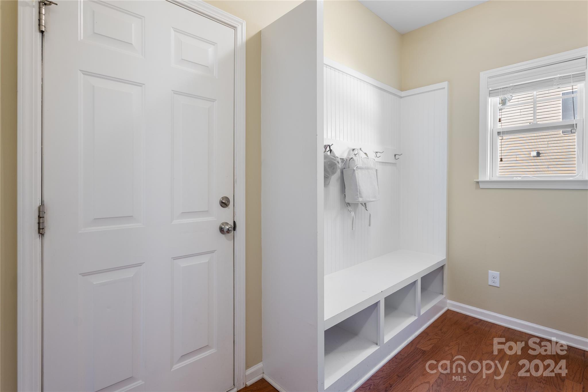 1186 Jasmine Drive