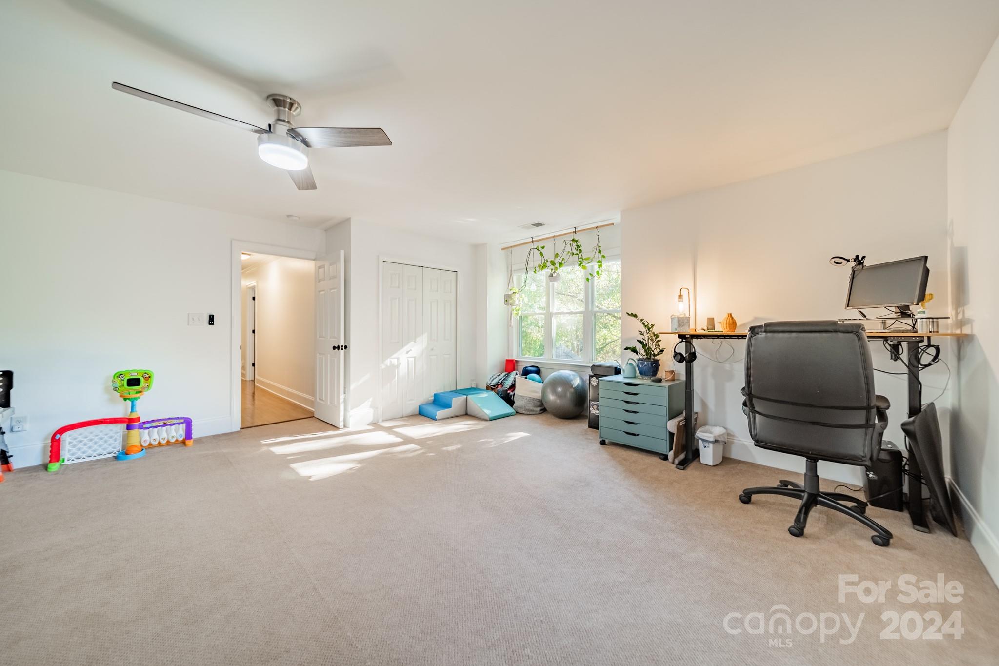 9901 Spring Harvest Drive