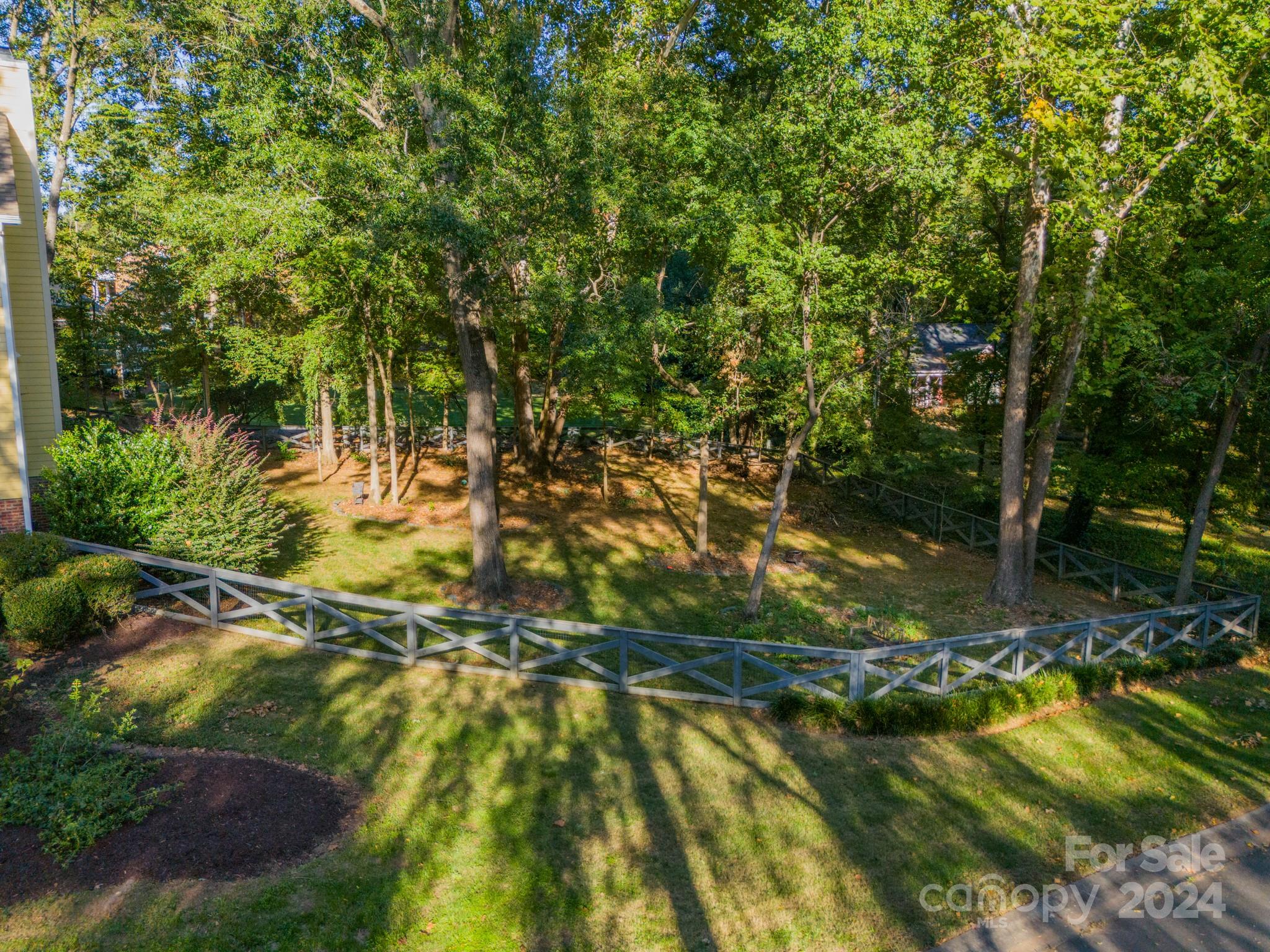 9901 Spring Harvest Drive