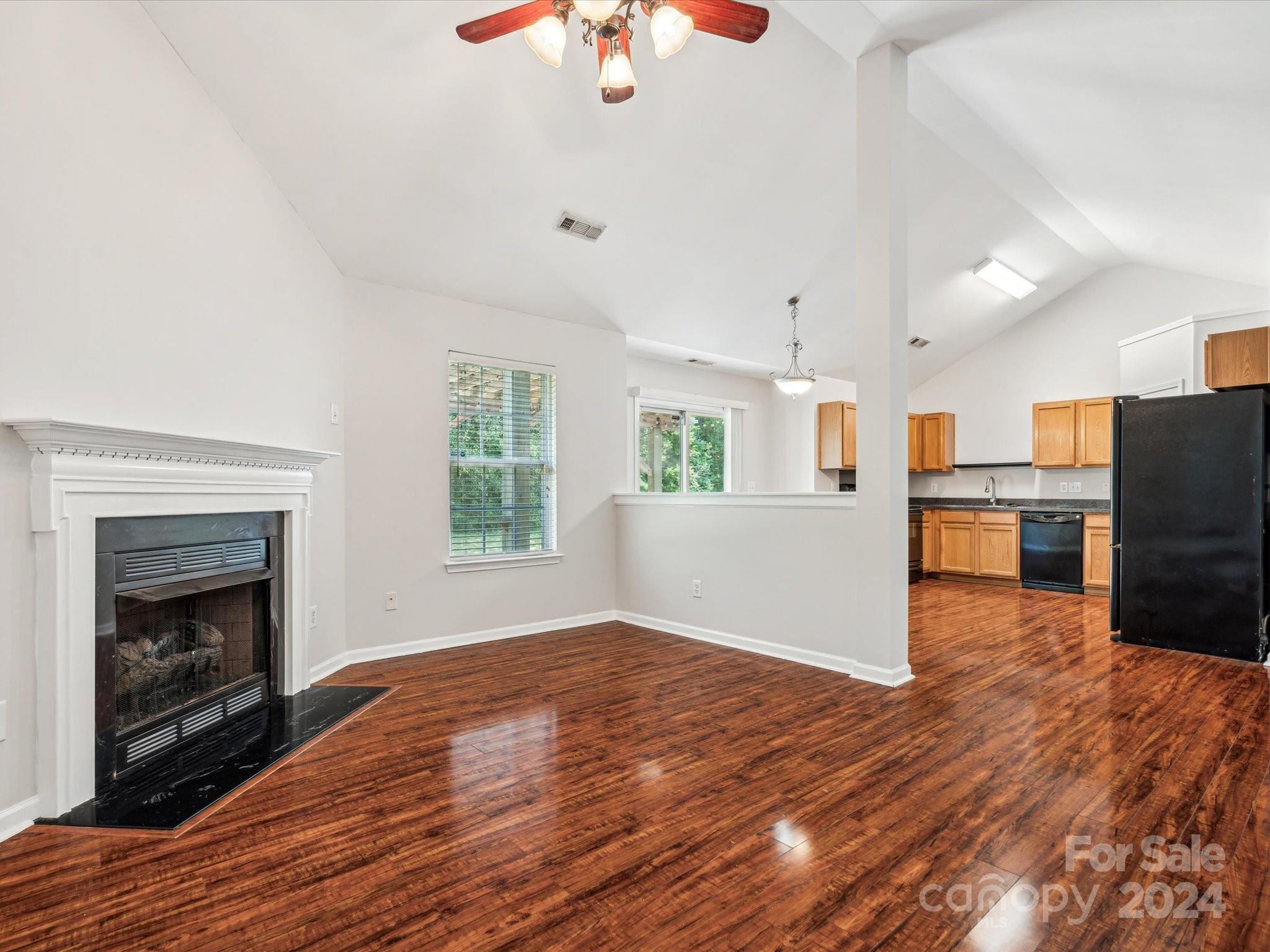 2569 April Showers Lane