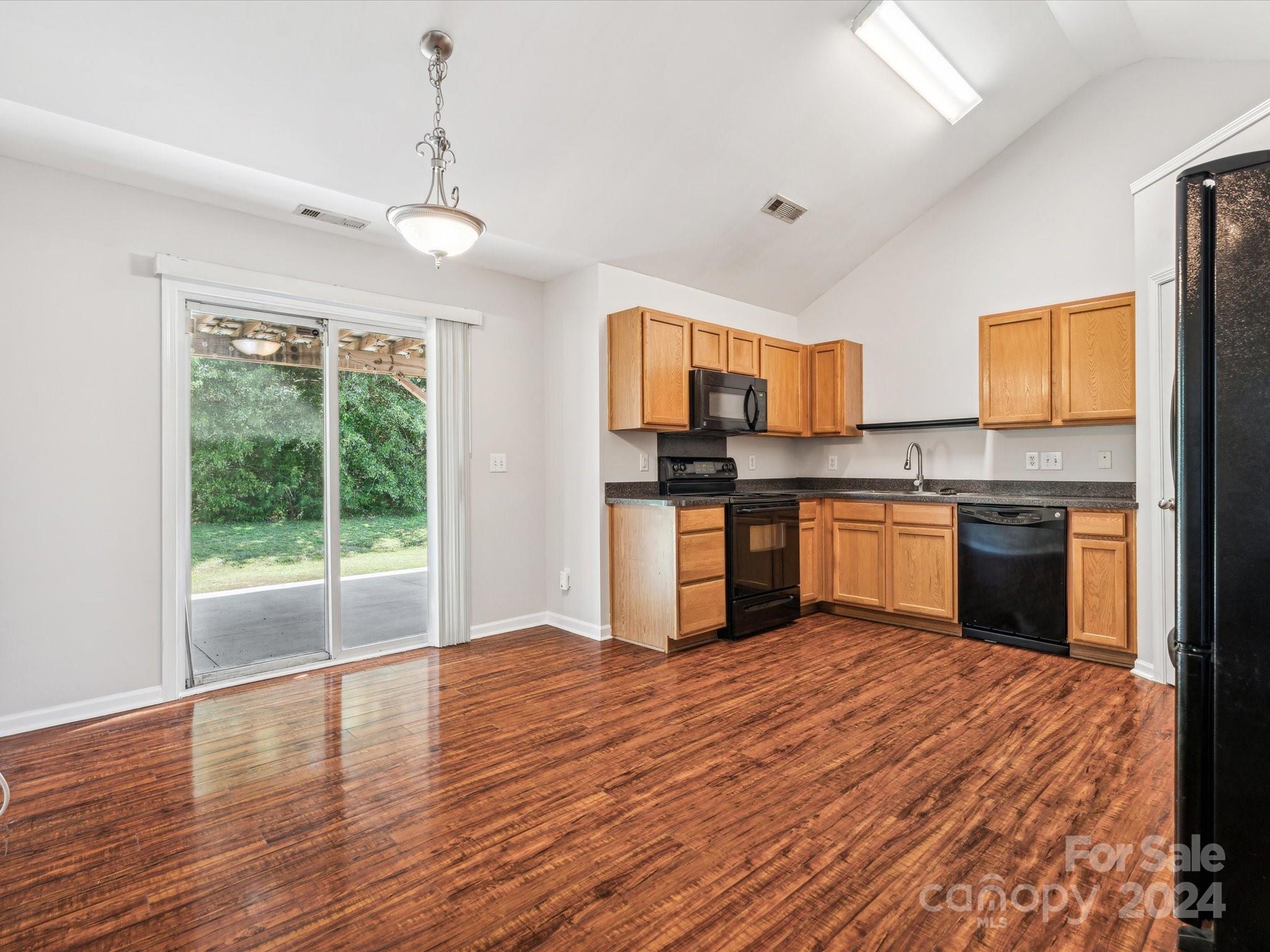 2569 April Showers Lane