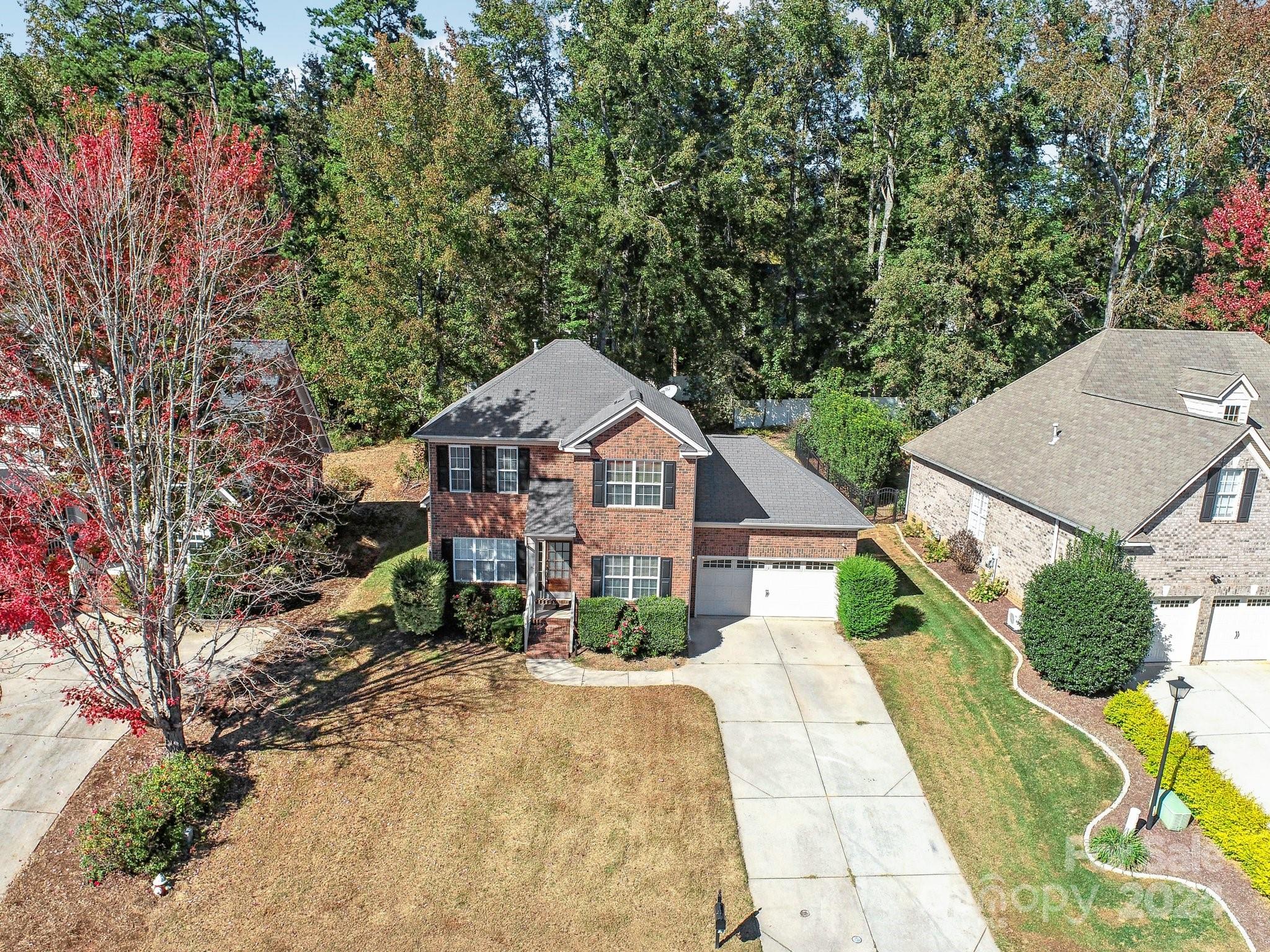 2000 Chandler Forest Court