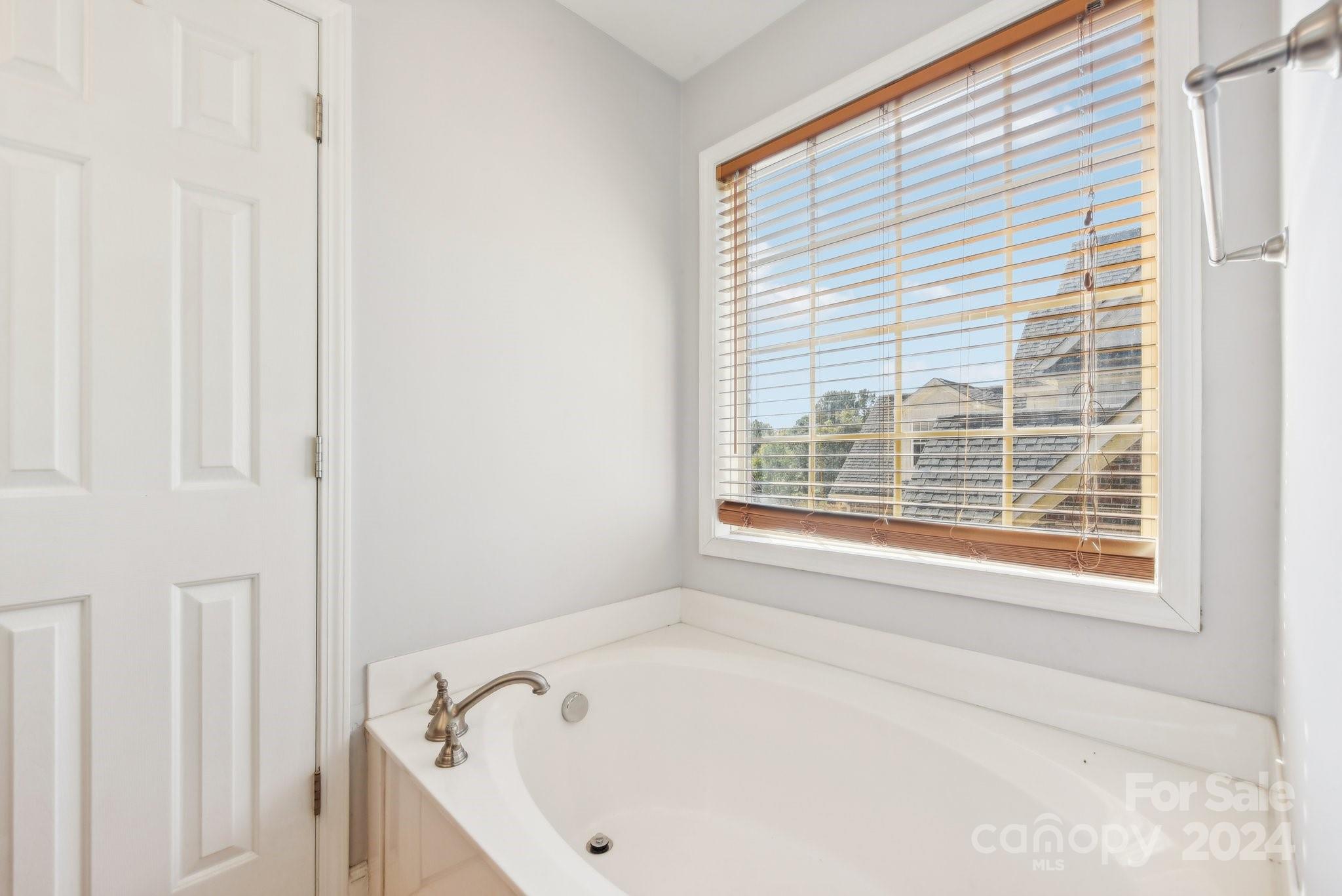 2000 Chandler Forest Court