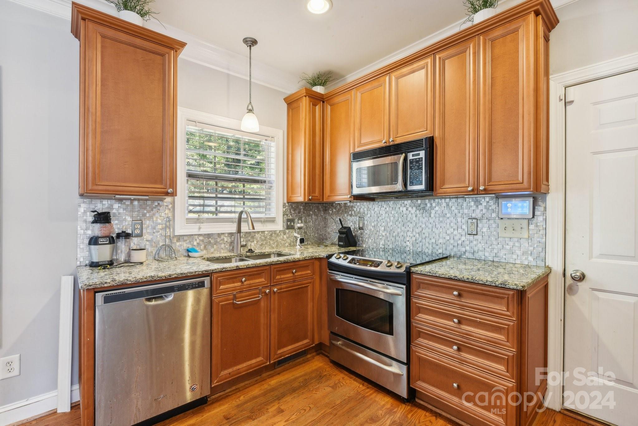 2000 Chandler Forest Court