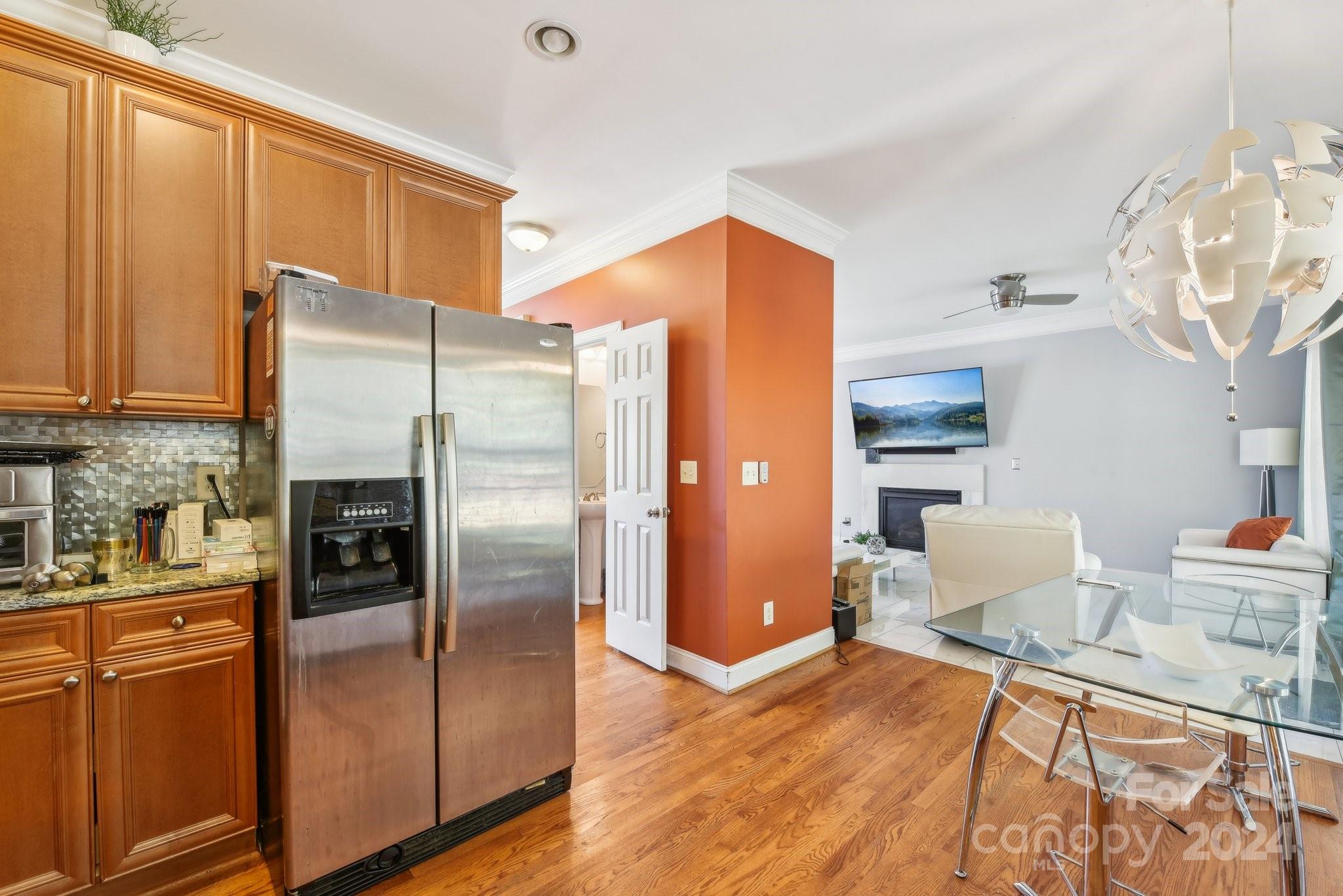 2000 Chandler Forest Court