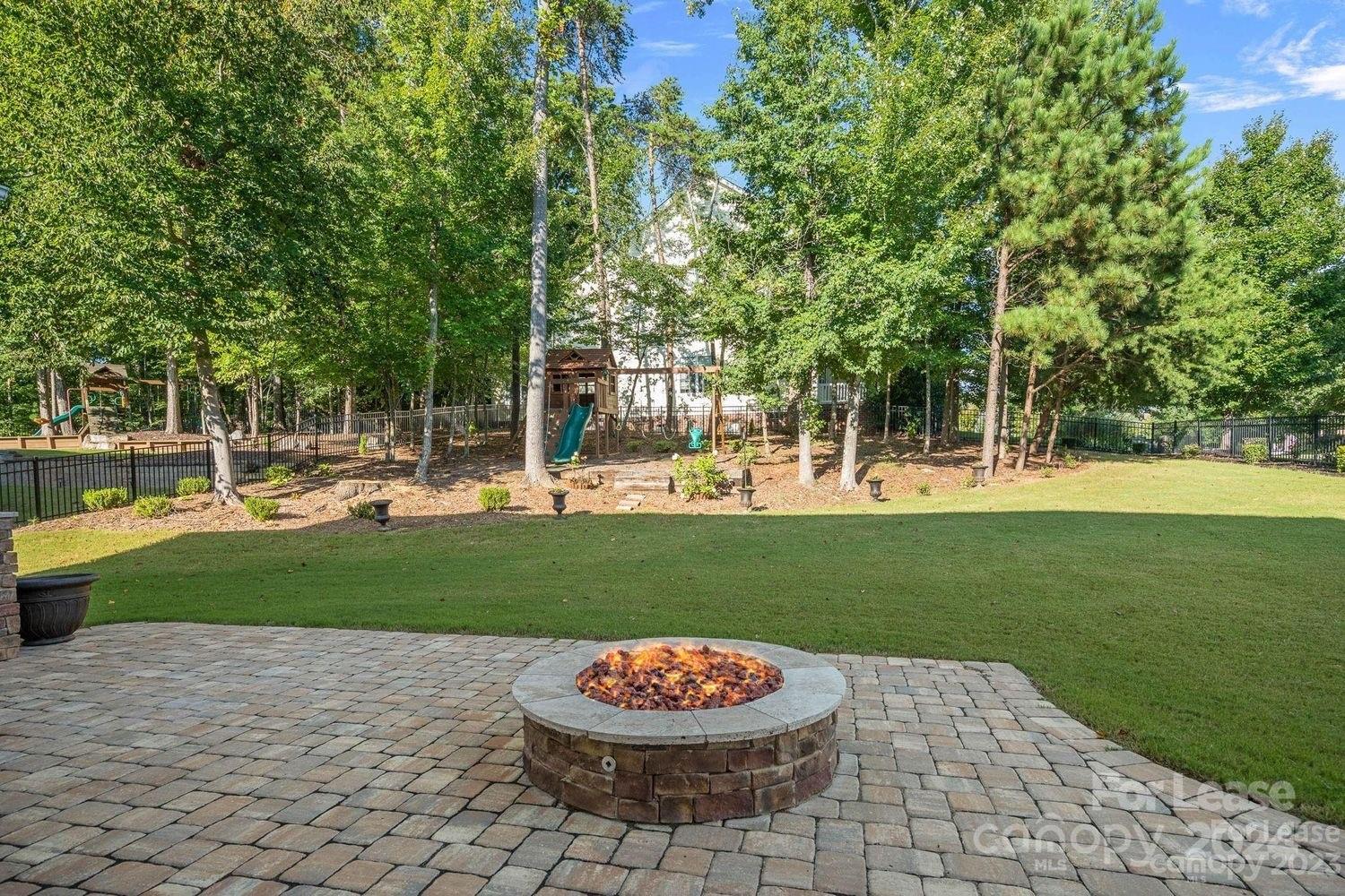 10231 Daufuskie Drive