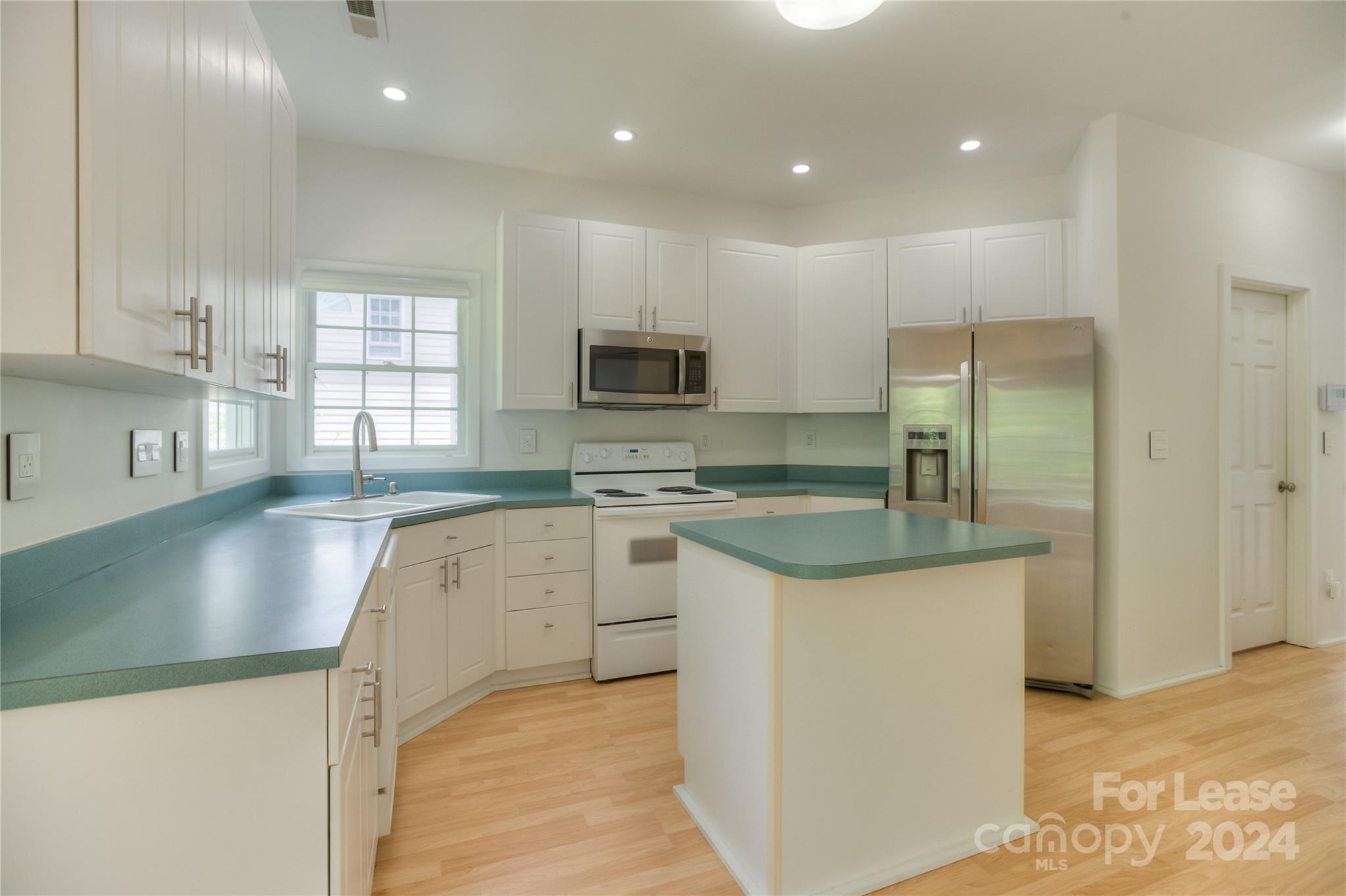 2857 Windsor Chase Drive