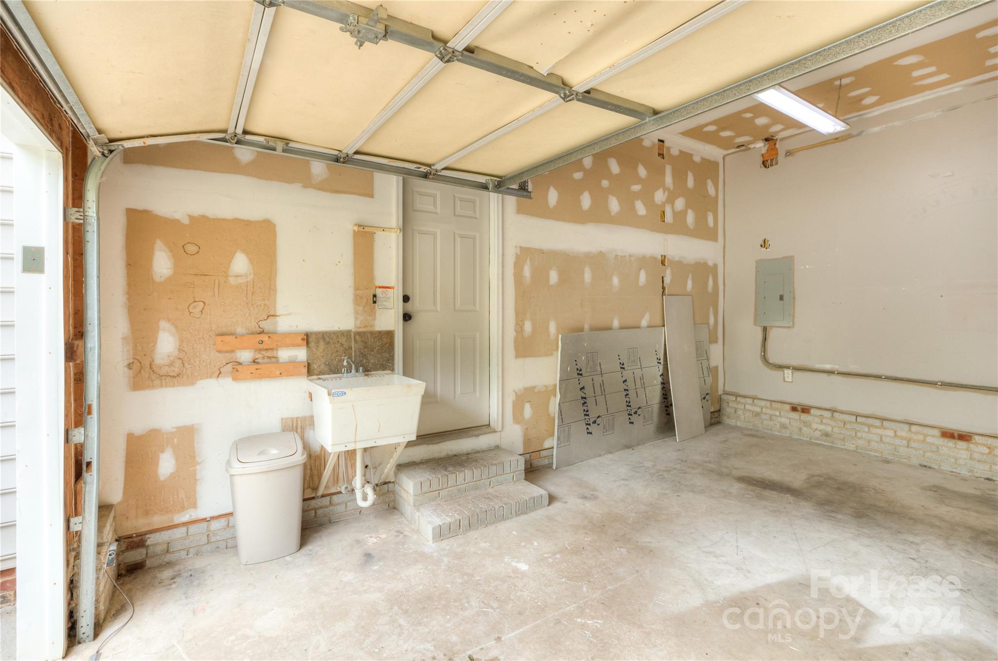 2857 Windsor Chase Drive