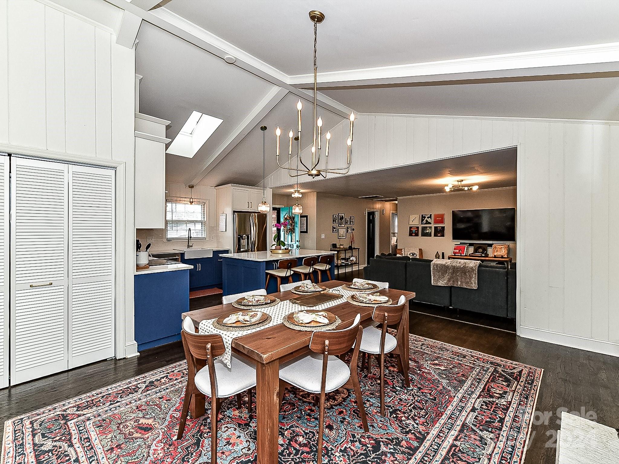 1743 Edgewater Drive