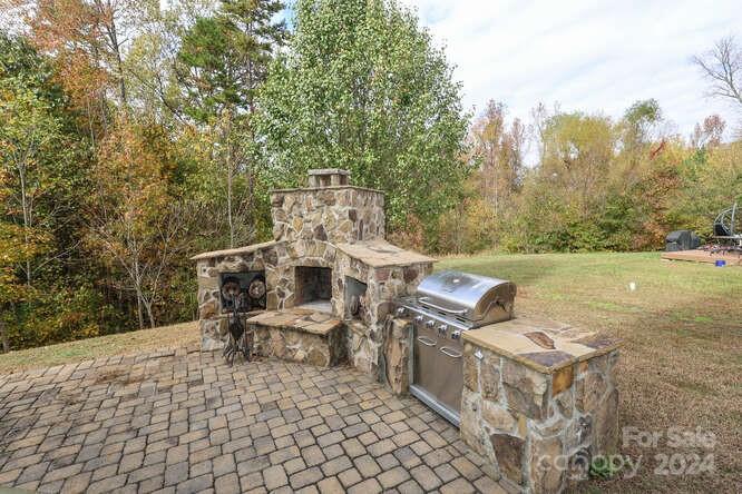 9693 Brandybuck Drive NW