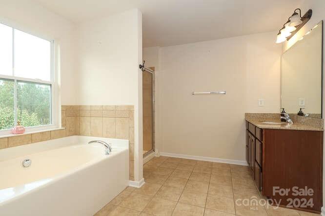 9693 Brandybuck Drive NW