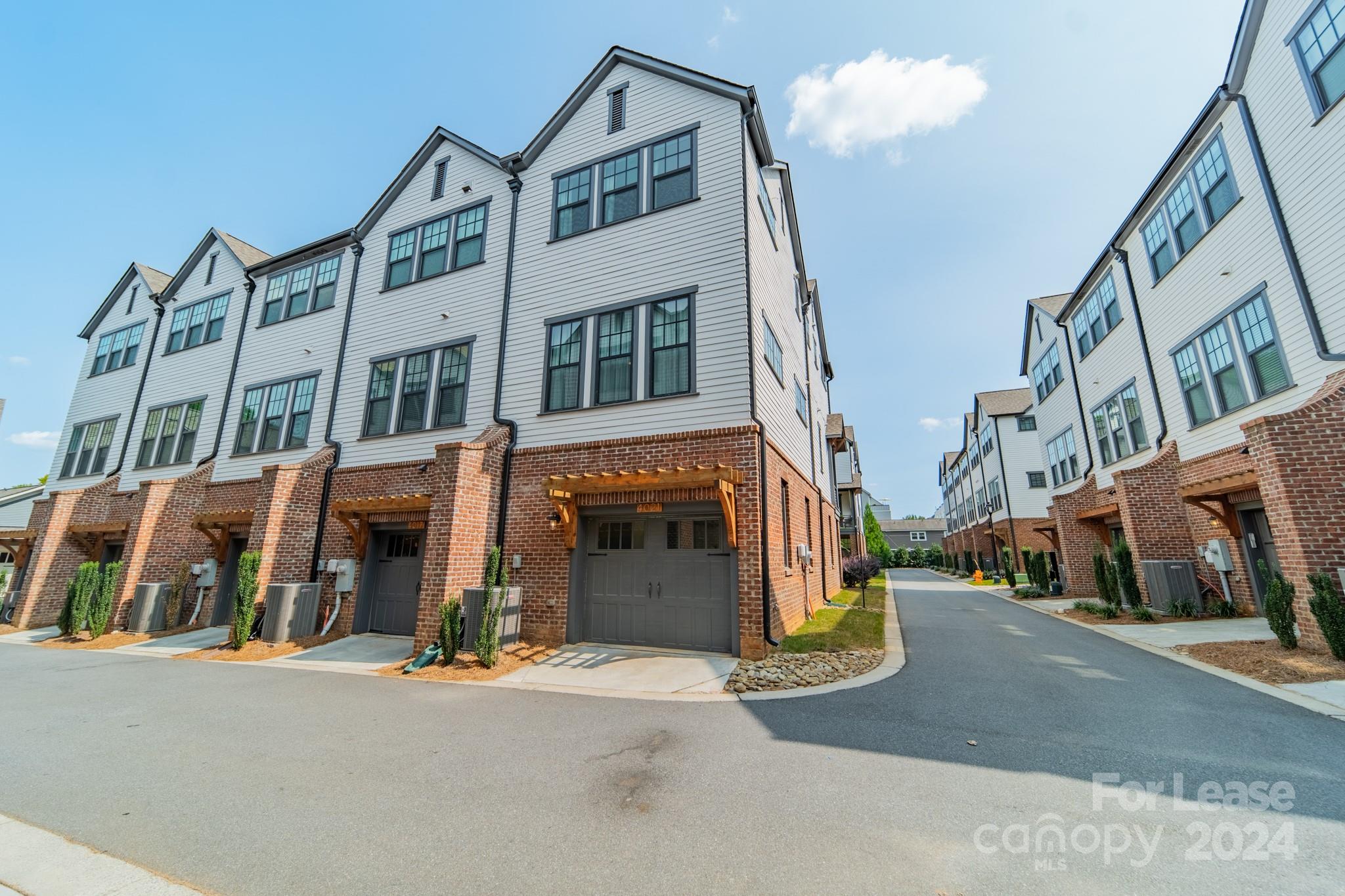 4021 Spencer Towns Lane