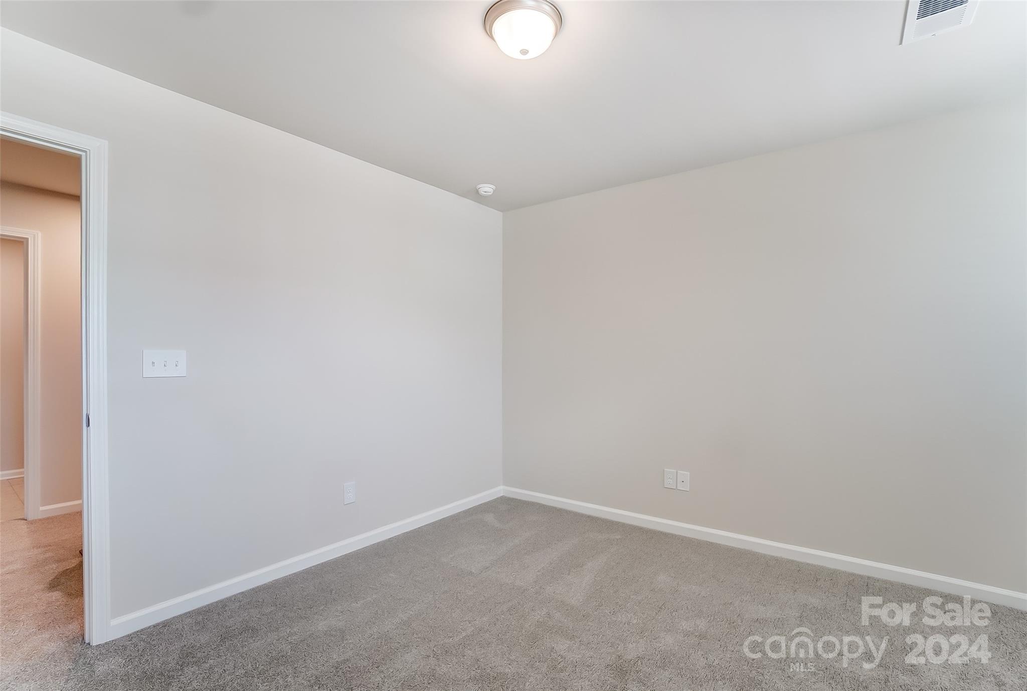14858 Tamarack Drive