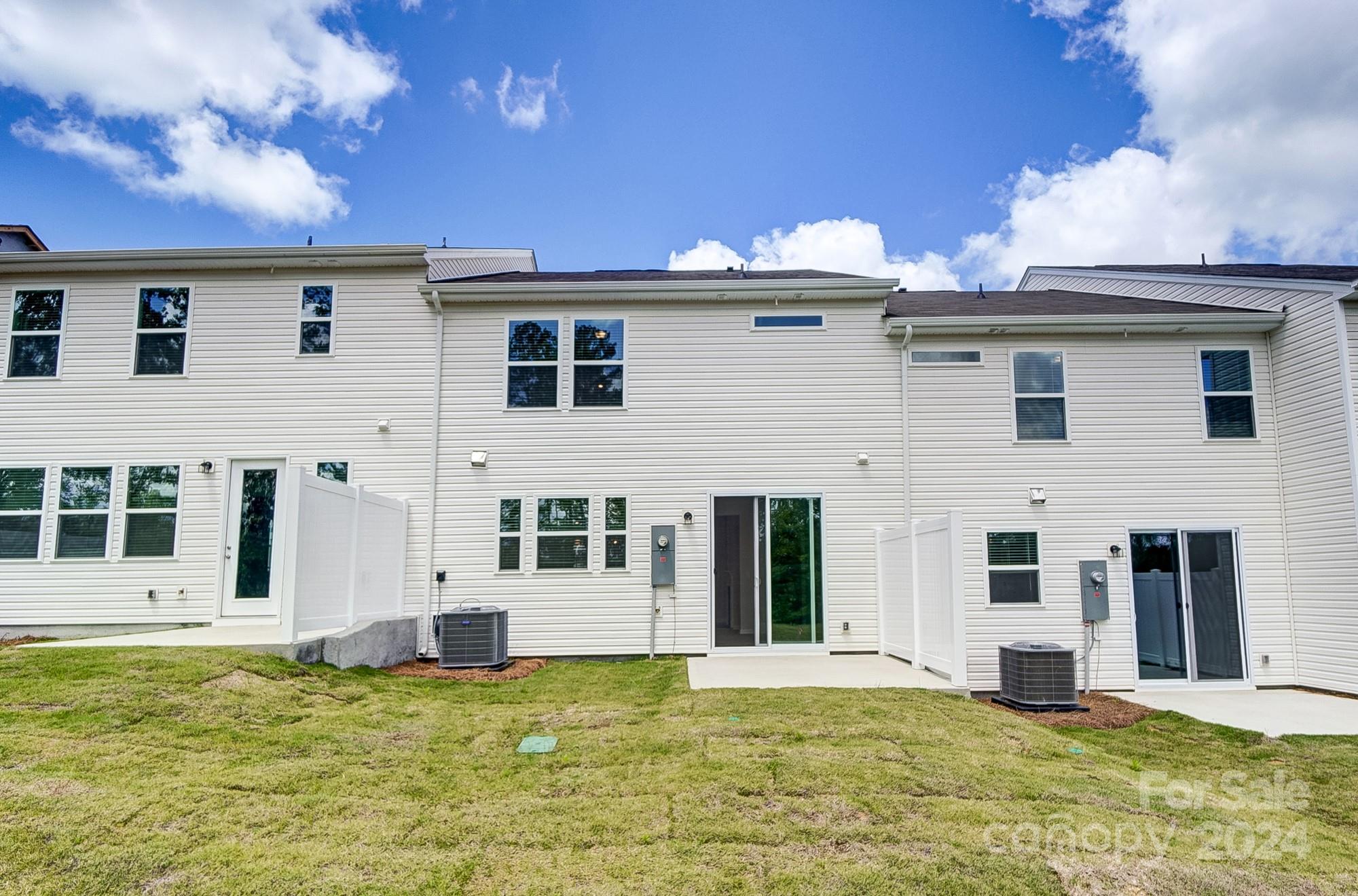 14858 Tamarack Drive