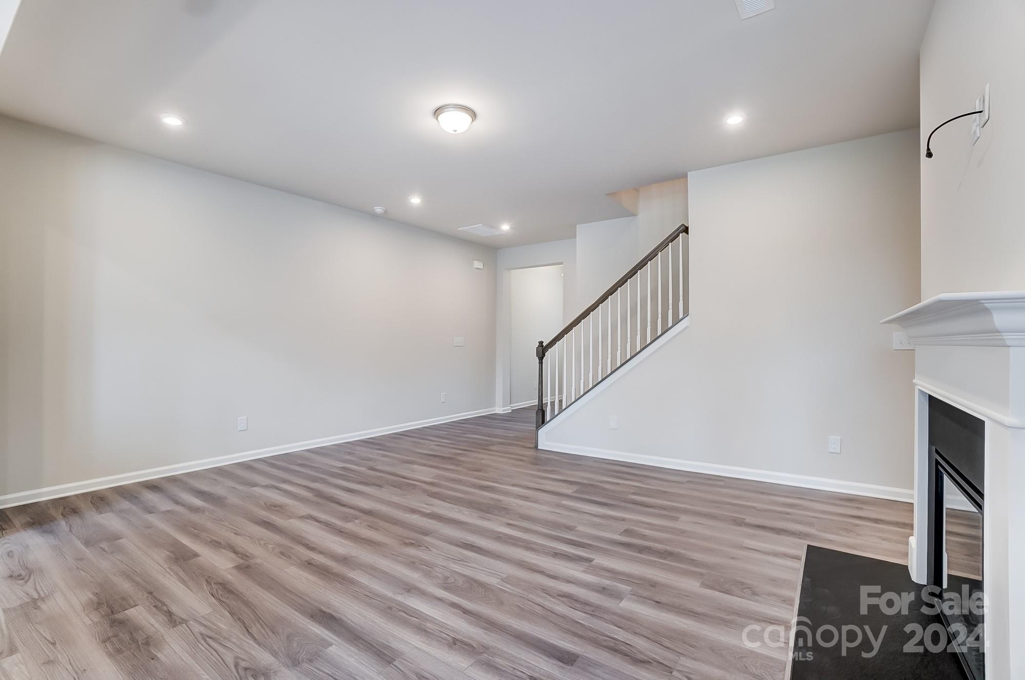 14858 Tamarack Drive