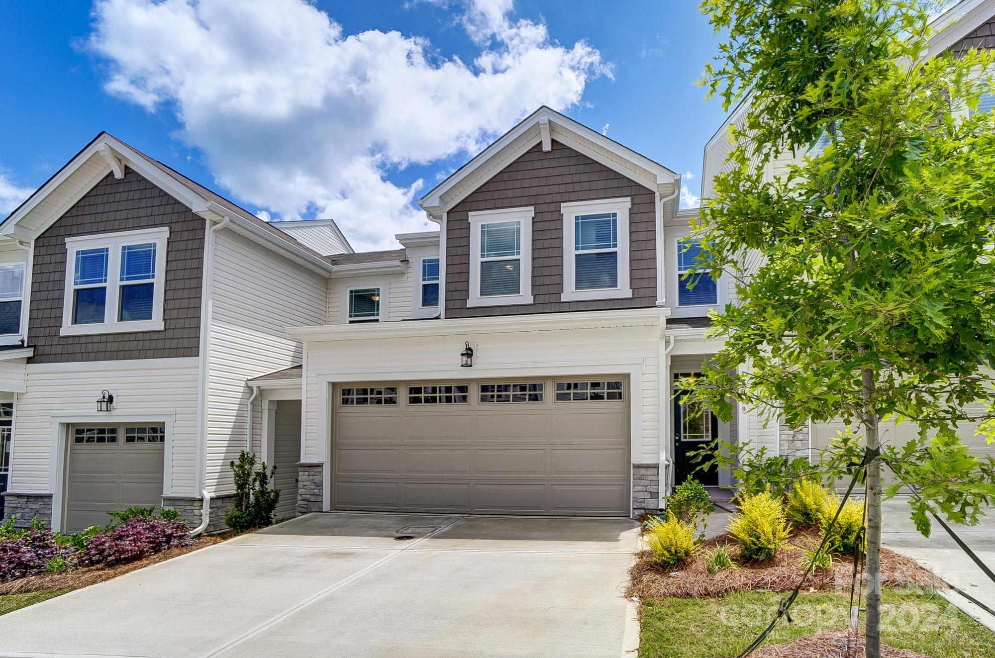 14858 Tamarack Drive