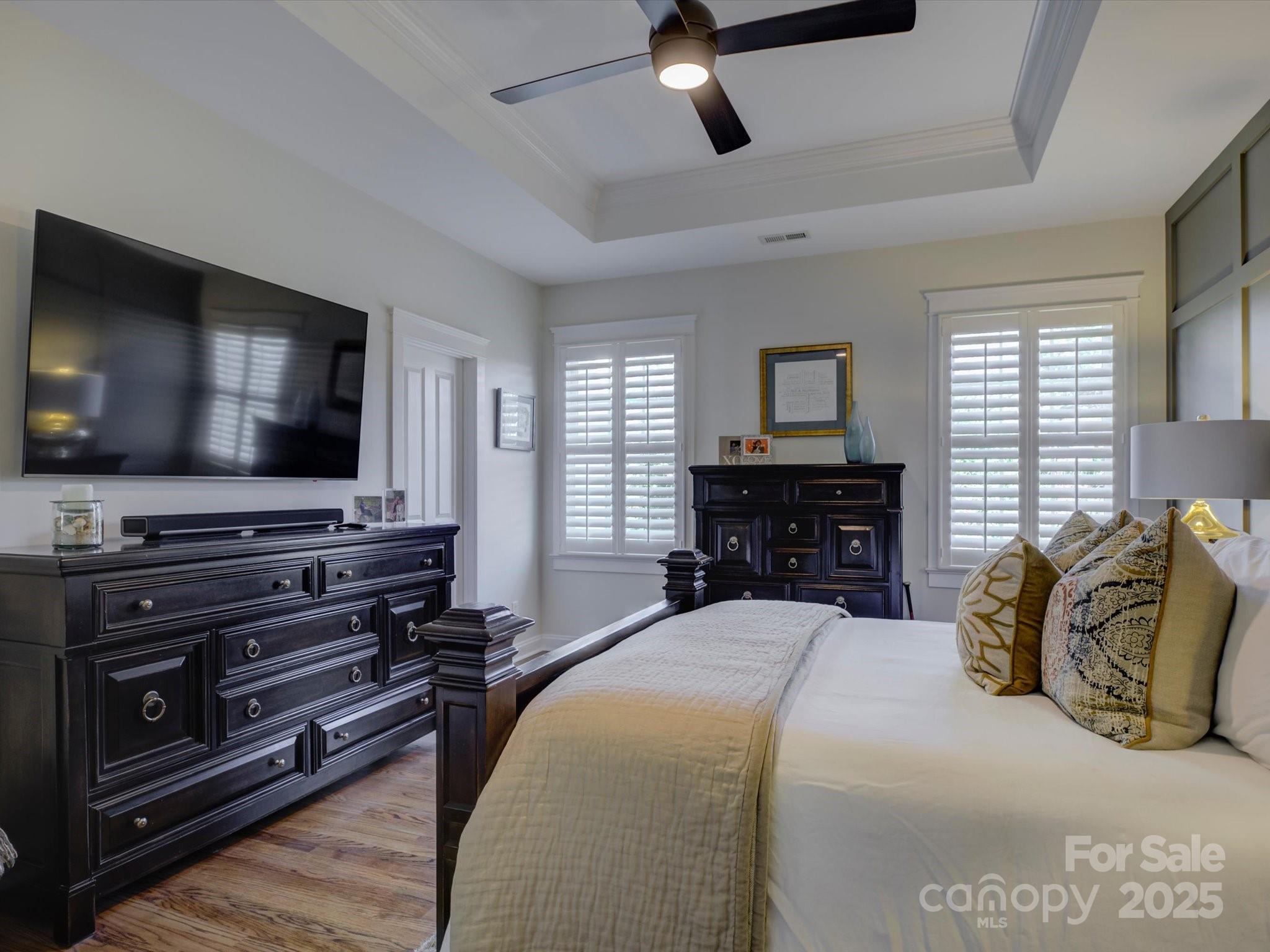 5702 Morris Hunt Drive