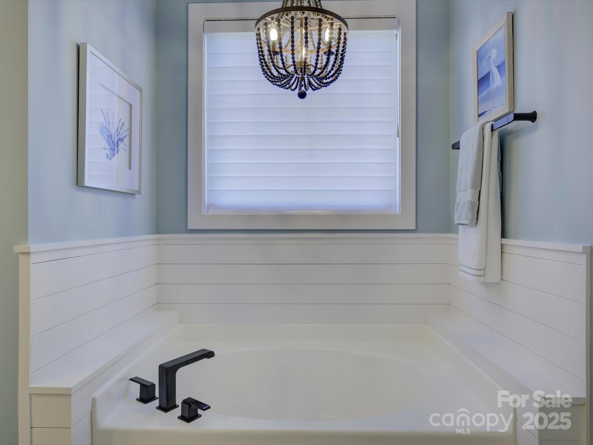 5702 Morris Hunt Drive