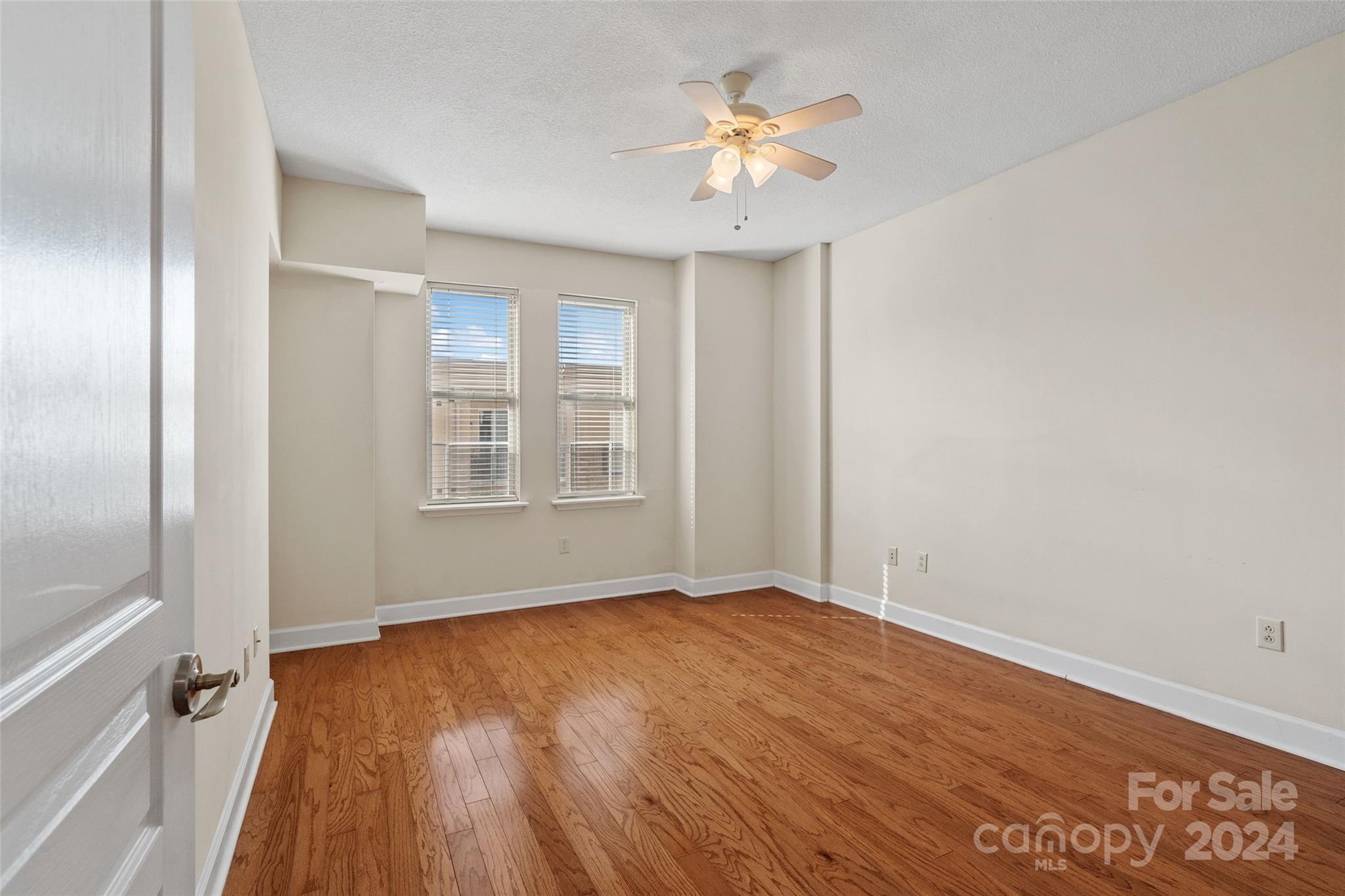 1315 East Boulevard Unit: 515