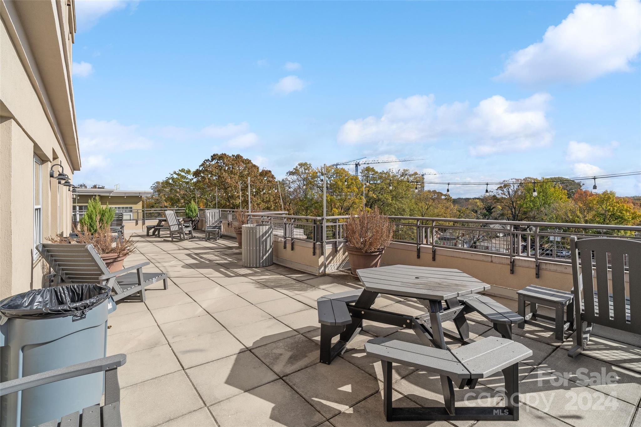 1315 East Boulevard Unit: 515