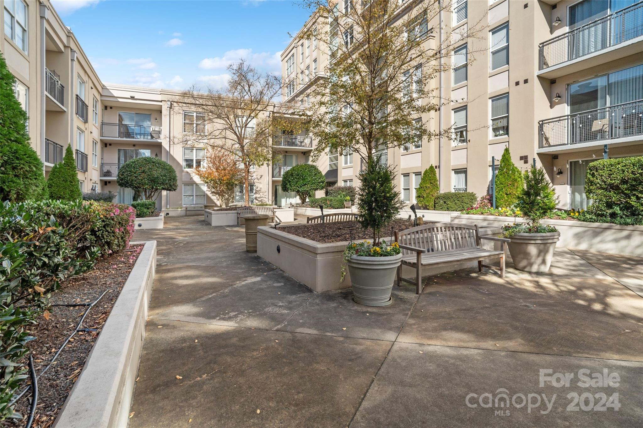 1315 East Boulevard Unit: 515