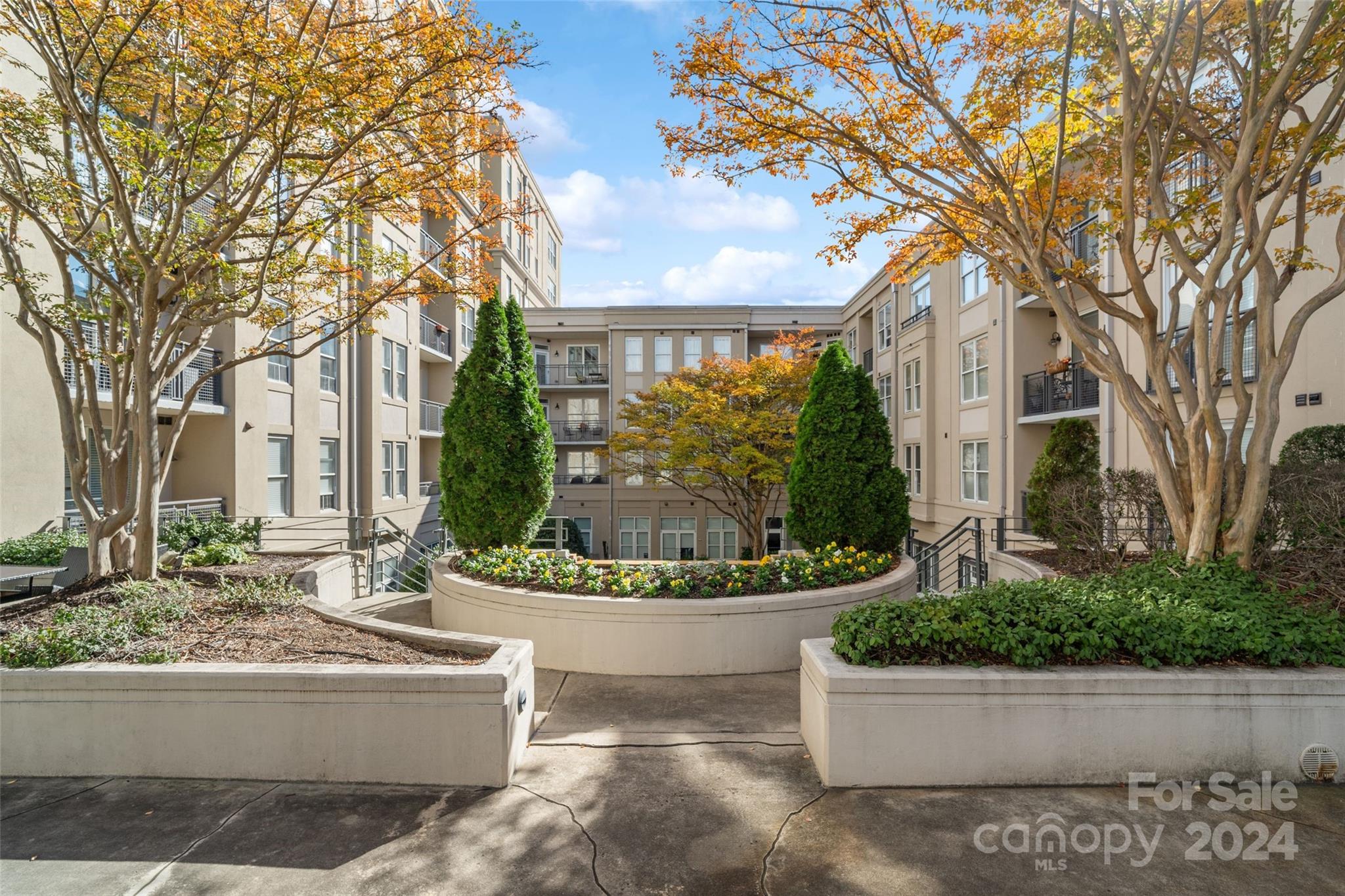 1315 East Boulevard Unit: 515