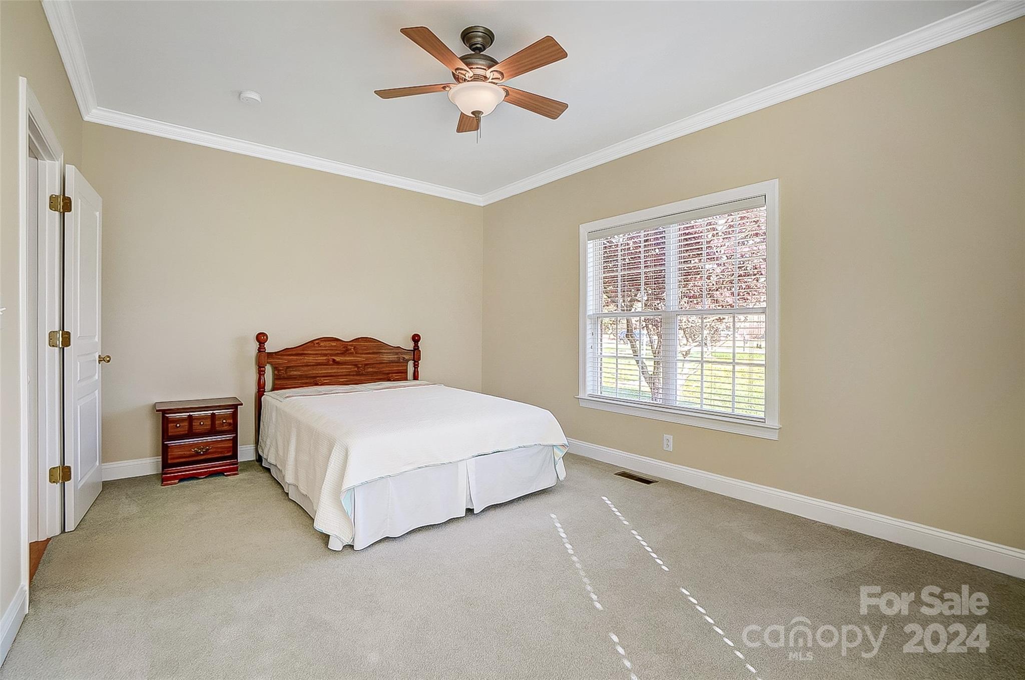 9751 Arlington Oaks Drive