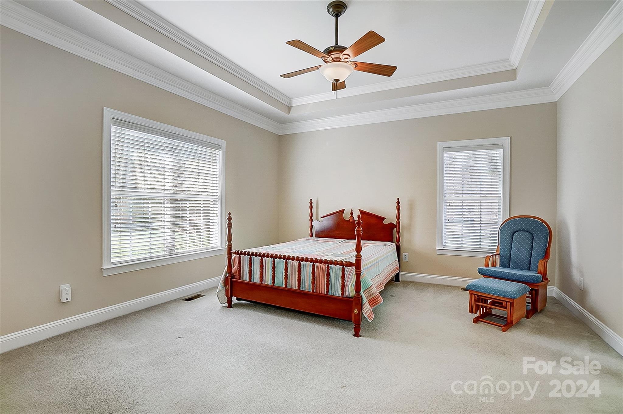 9751 Arlington Oaks Drive