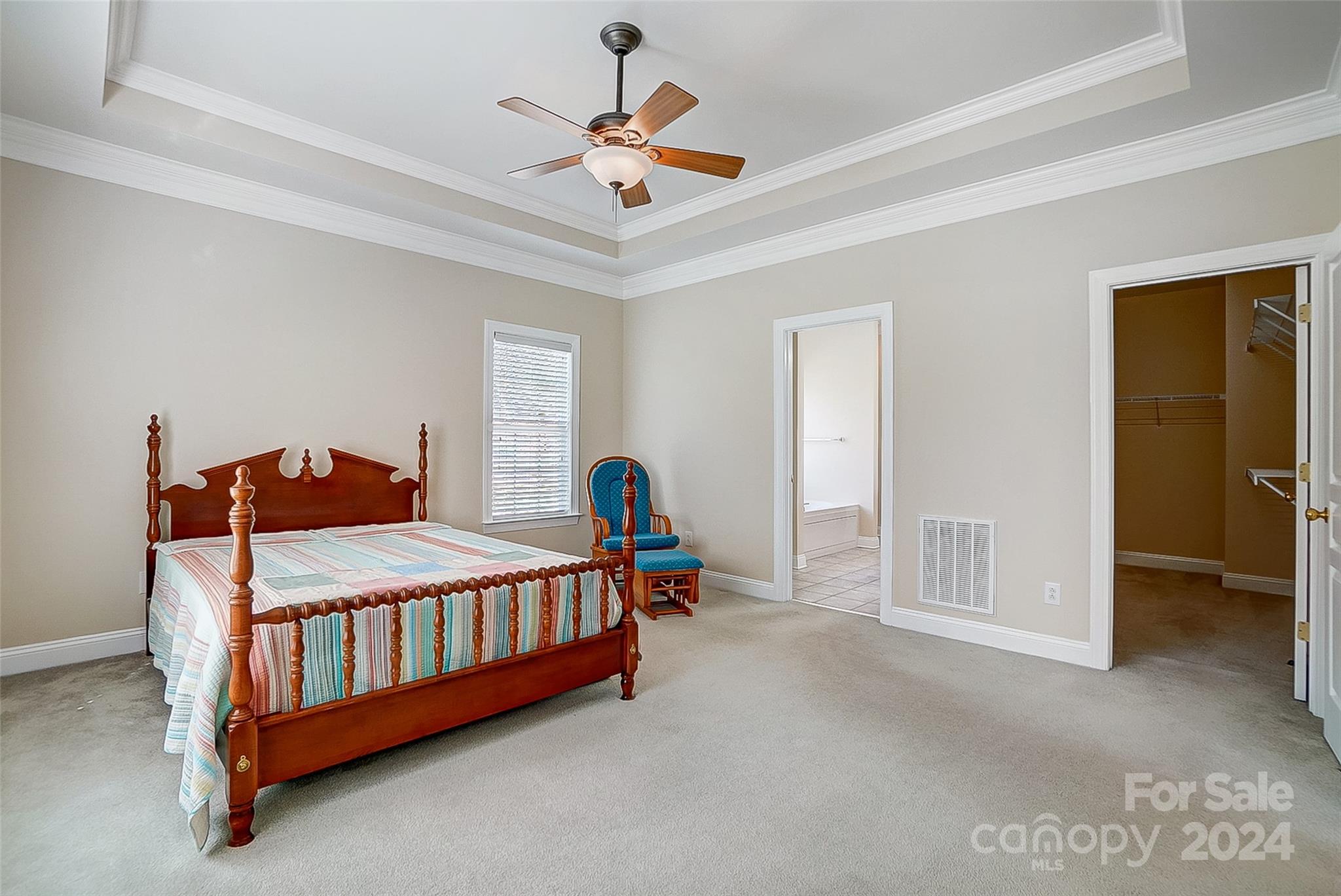 9751 Arlington Oaks Drive