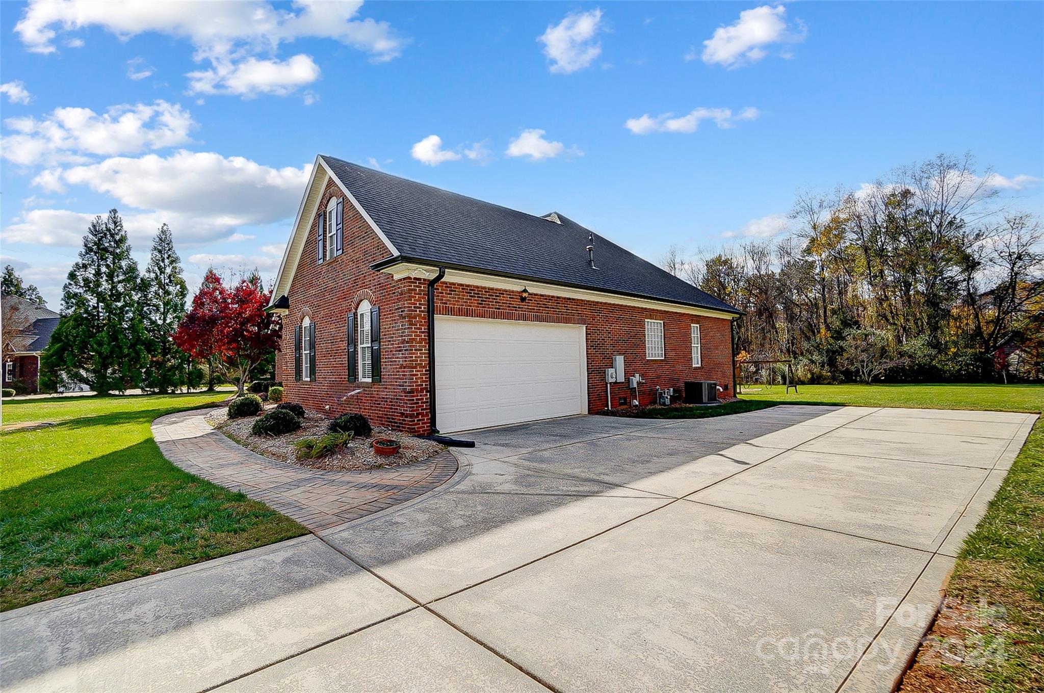 9751 Arlington Oaks Drive