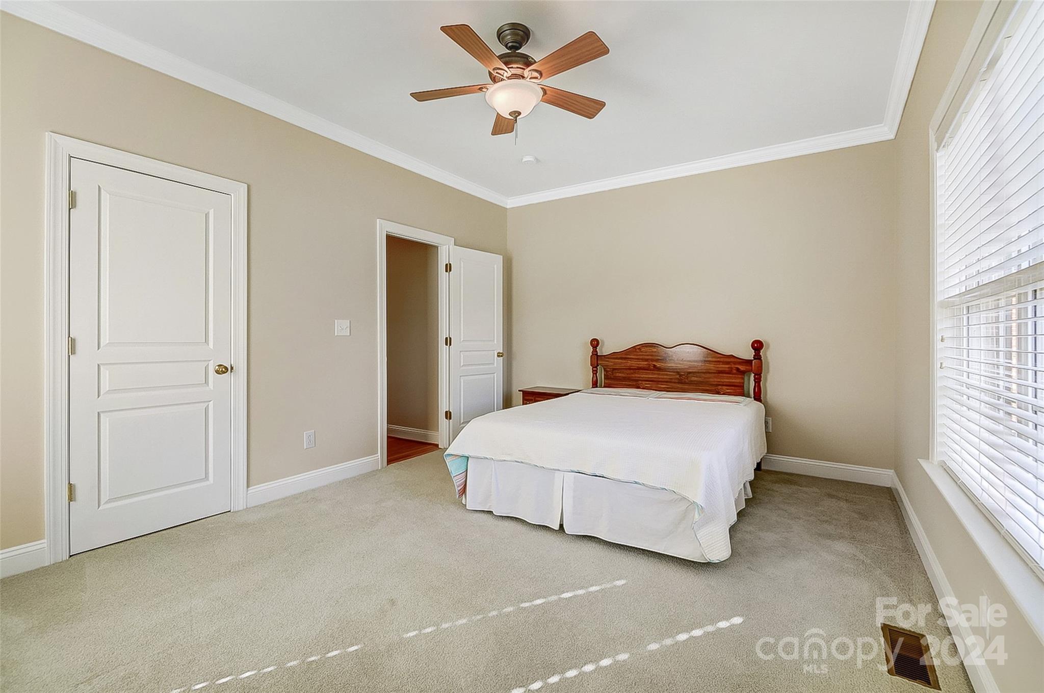 9751 Arlington Oaks Drive