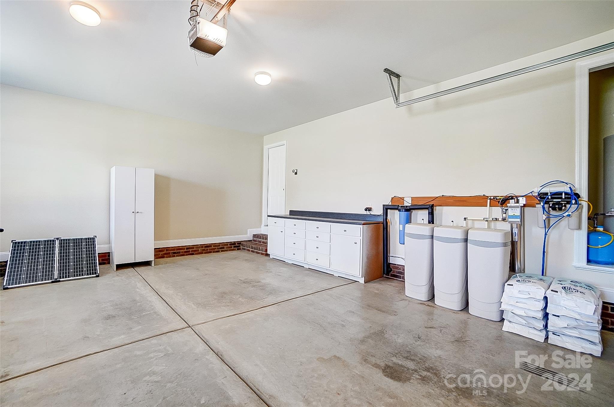 9751 Arlington Oaks Drive