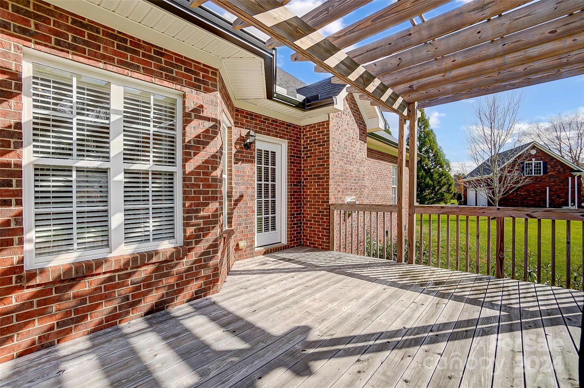 9751 Arlington Oaks Drive