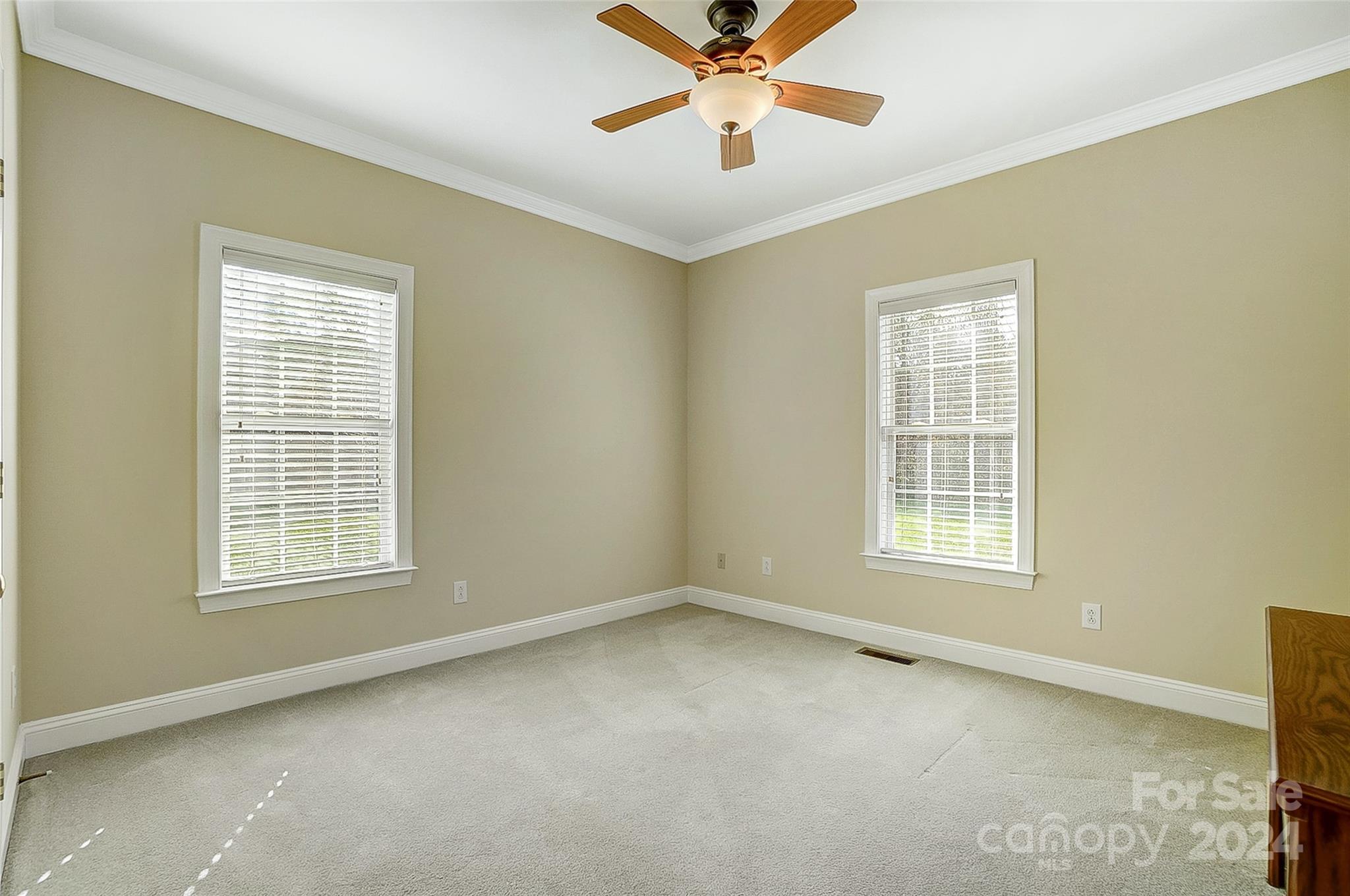 9751 Arlington Oaks Drive
