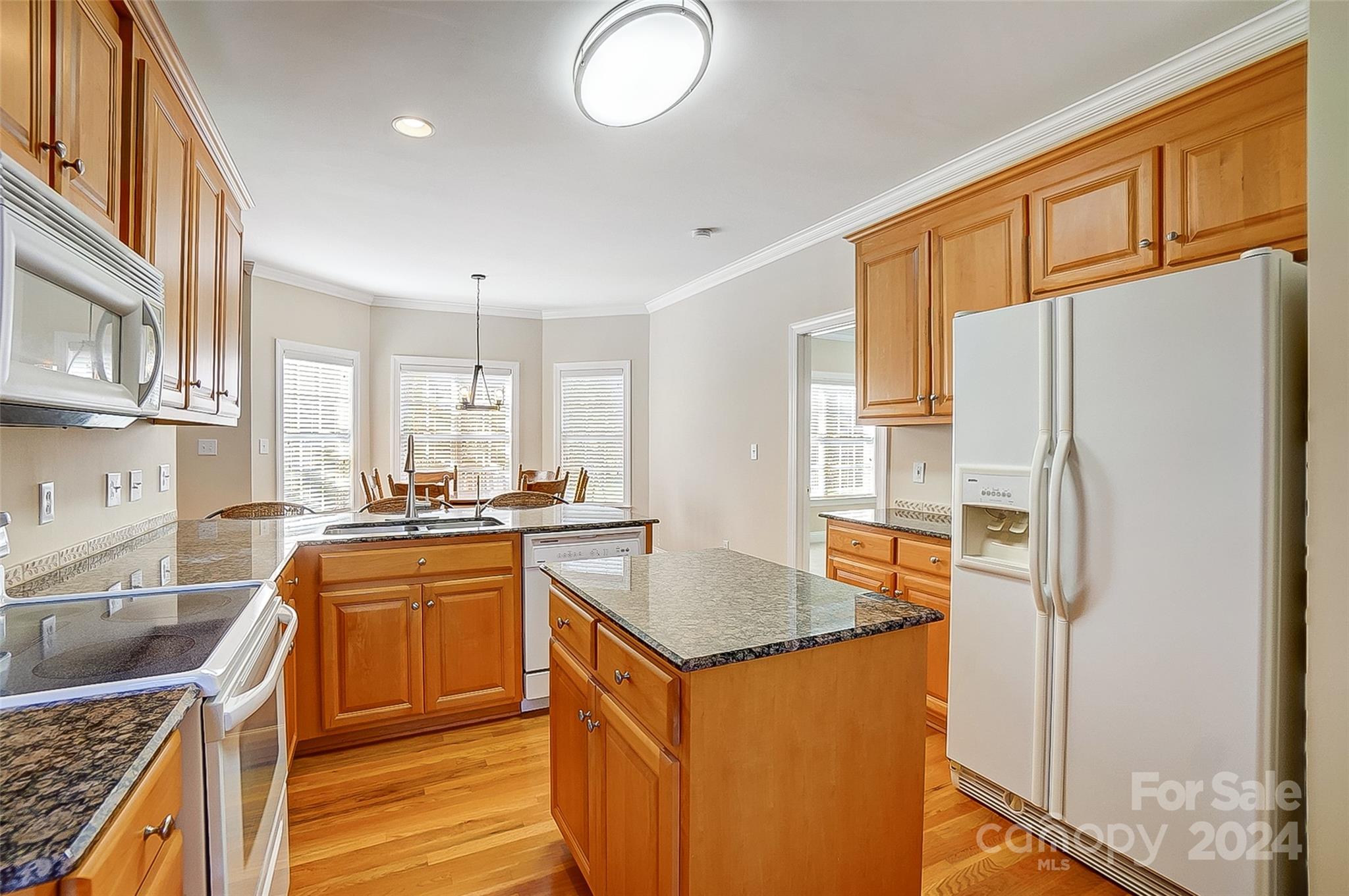 9751 Arlington Oaks Drive