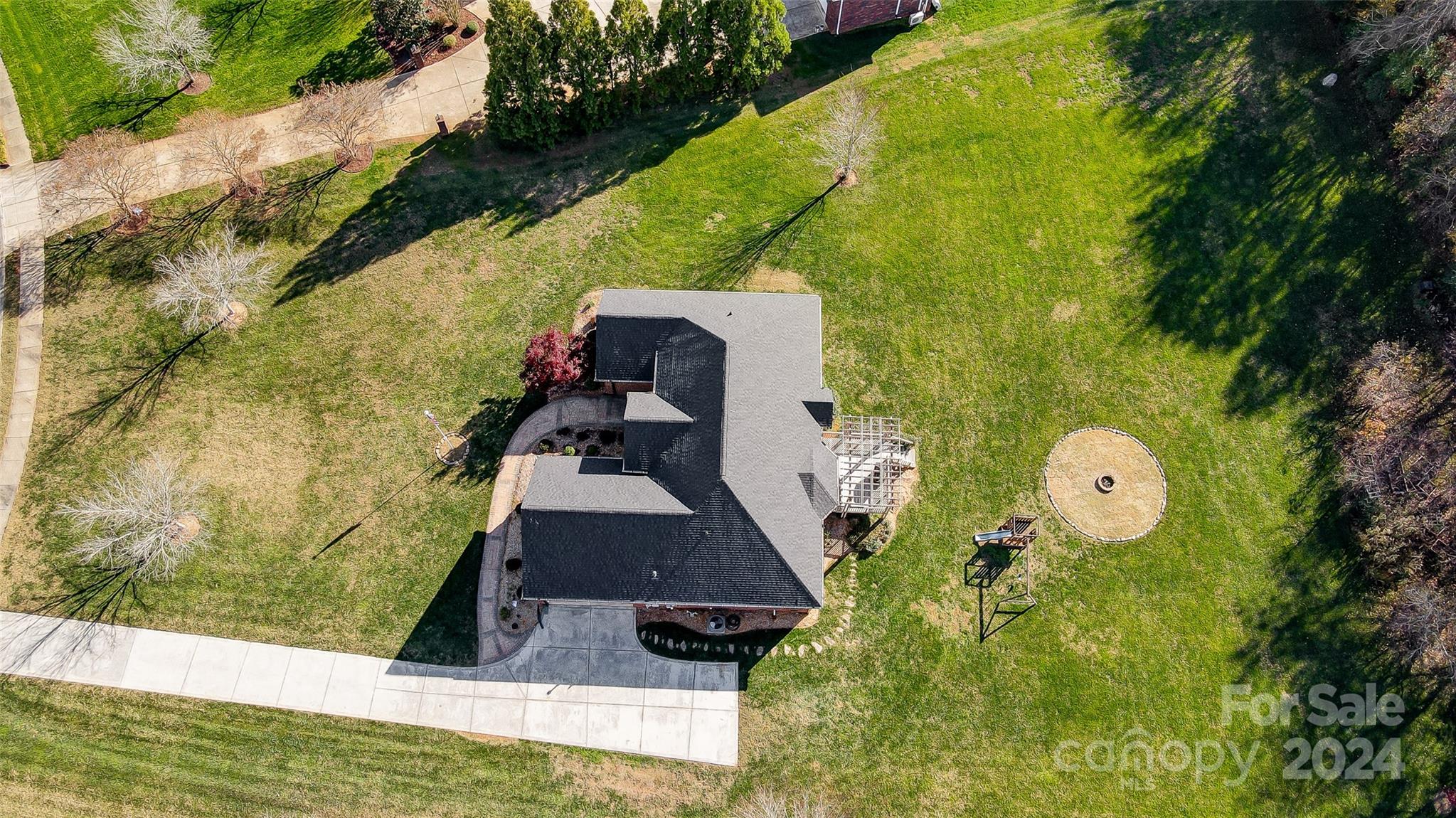 9751 Arlington Oaks Drive