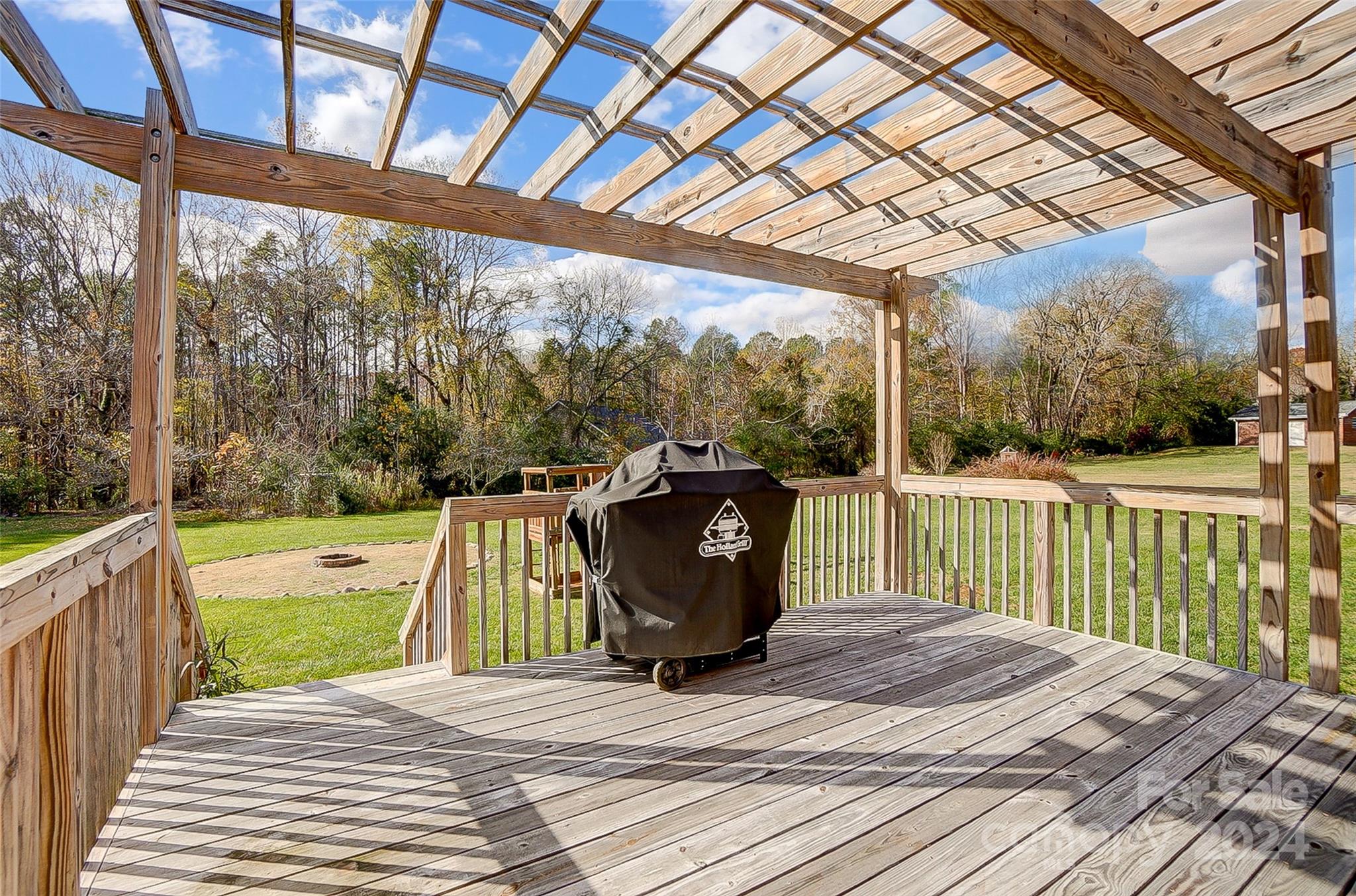 9751 Arlington Oaks Drive