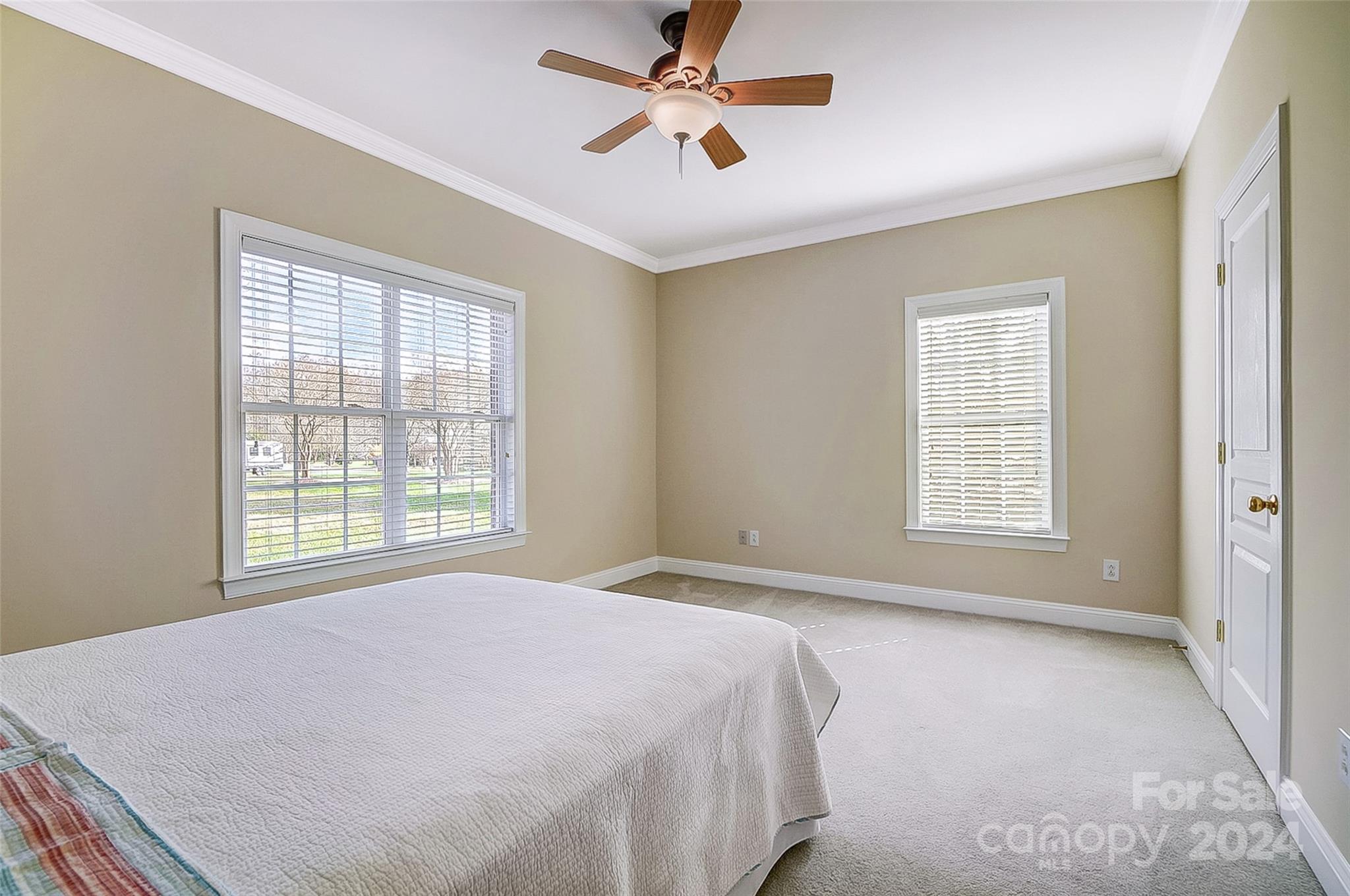 9751 Arlington Oaks Drive