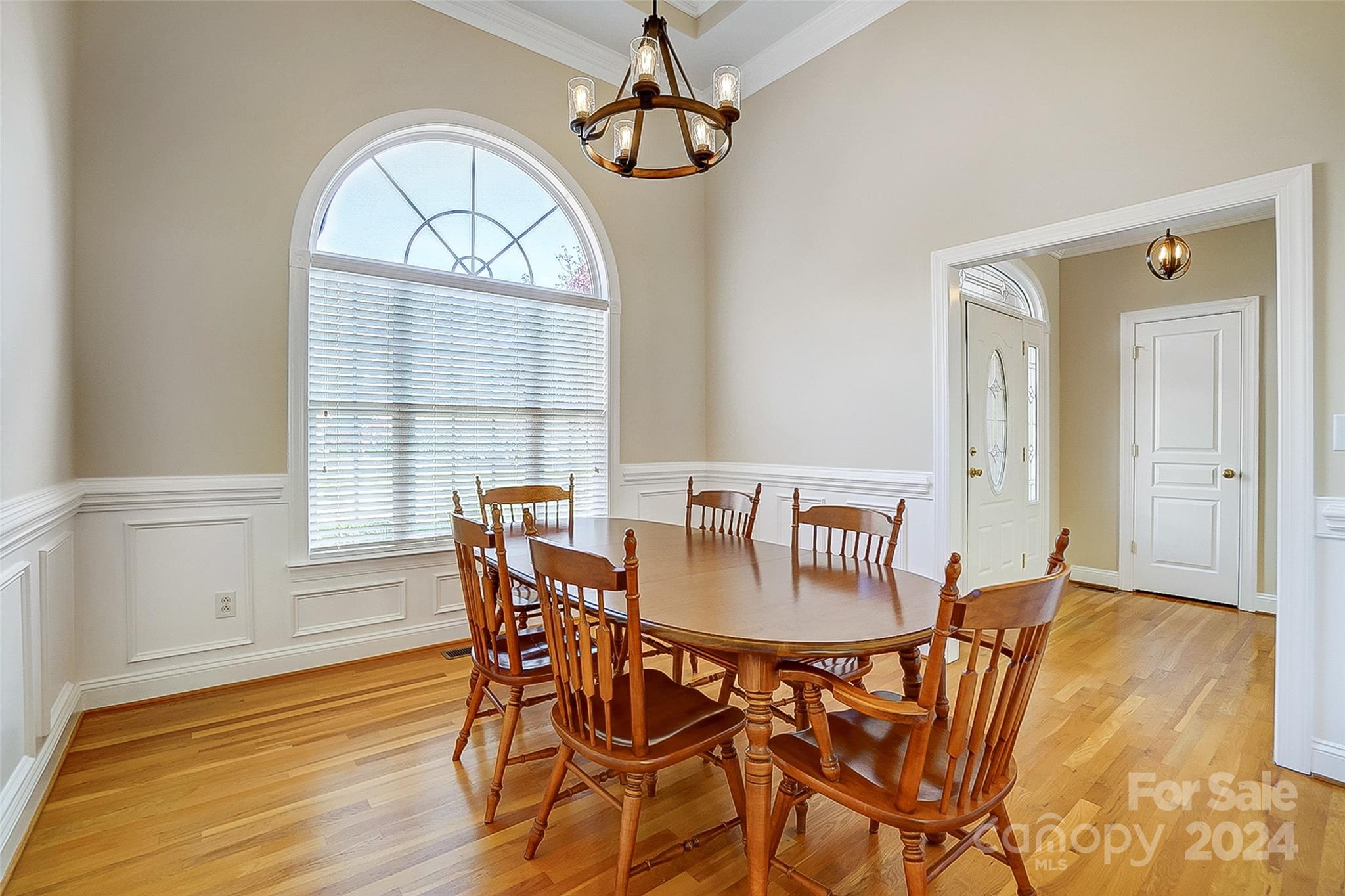 9751 Arlington Oaks Drive