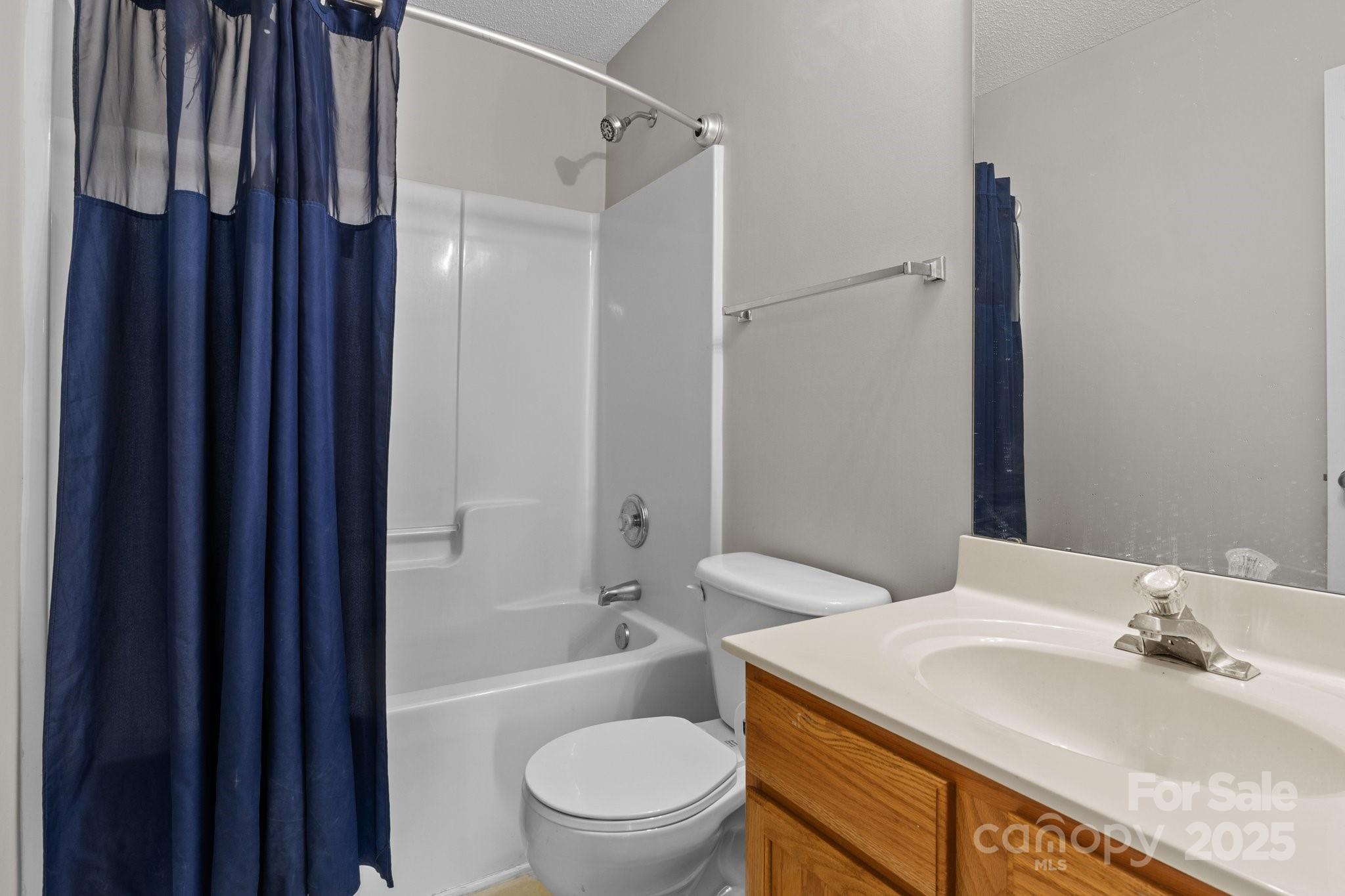 641 Woodington Lane