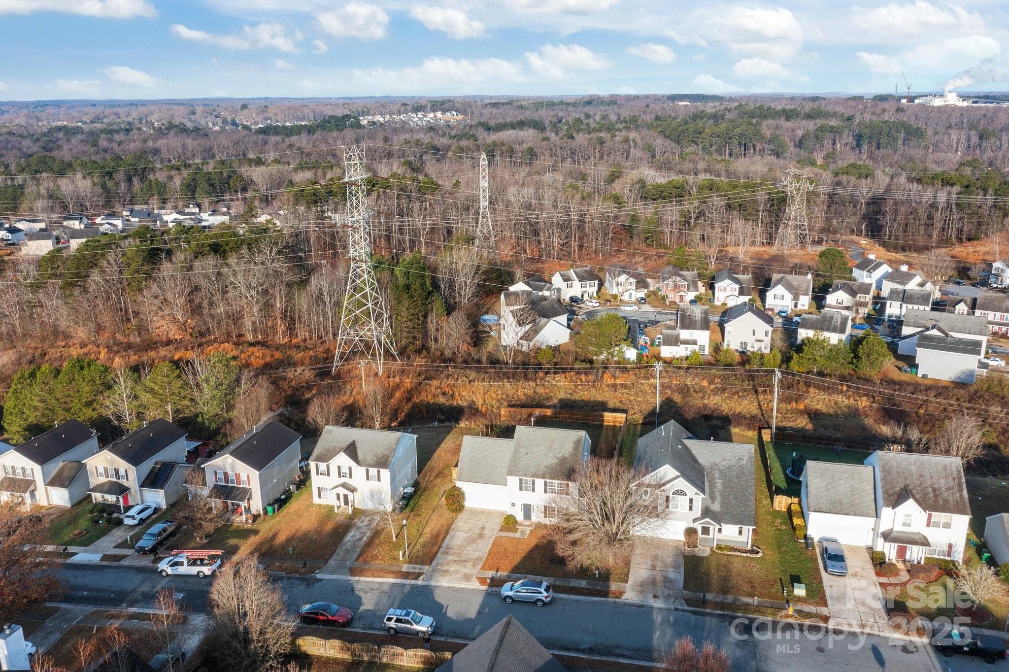 641 Woodington Lane