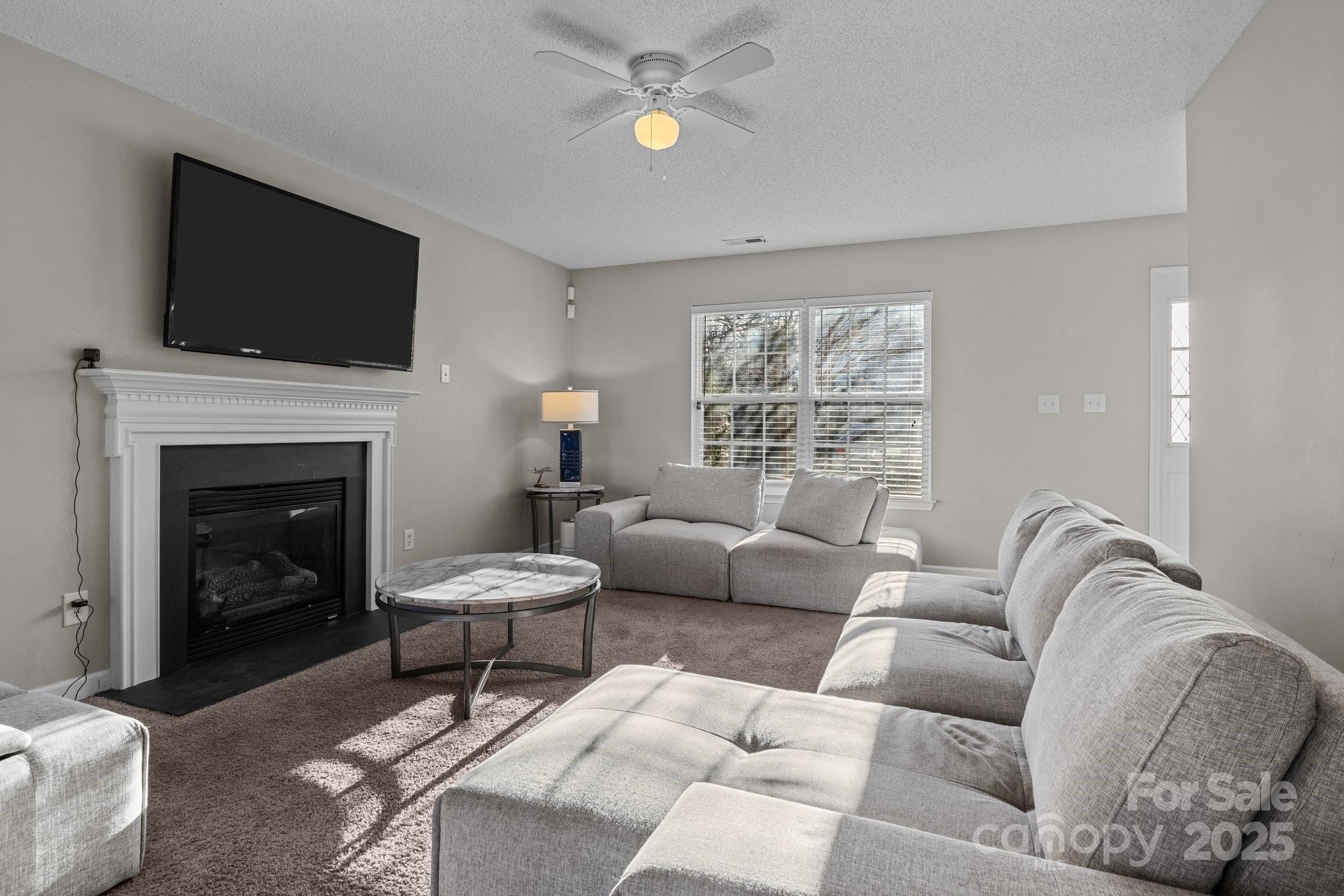 641 Woodington Lane