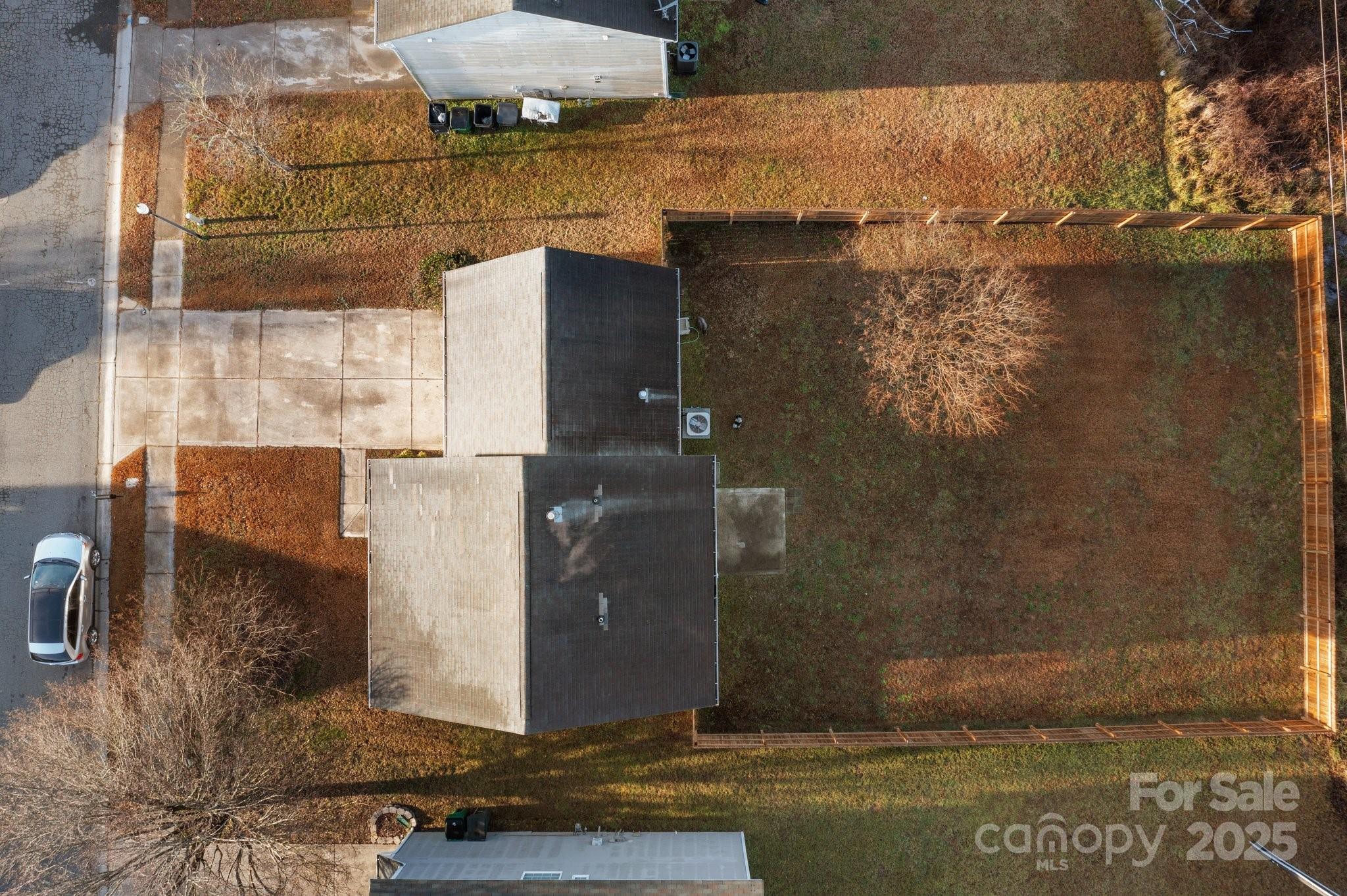 641 Woodington Lane