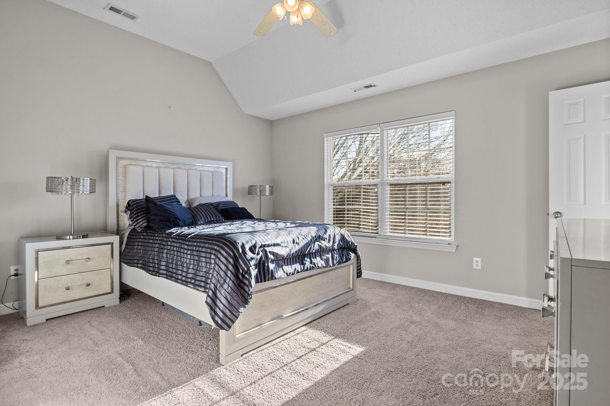 641 Woodington Lane