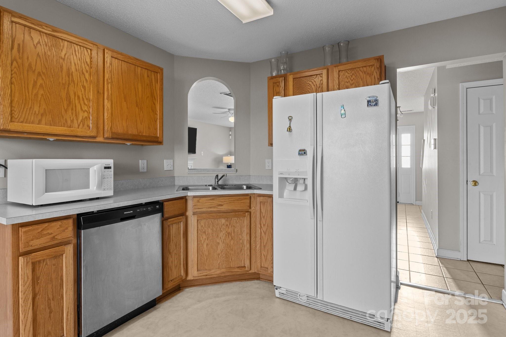 641 Woodington Lane