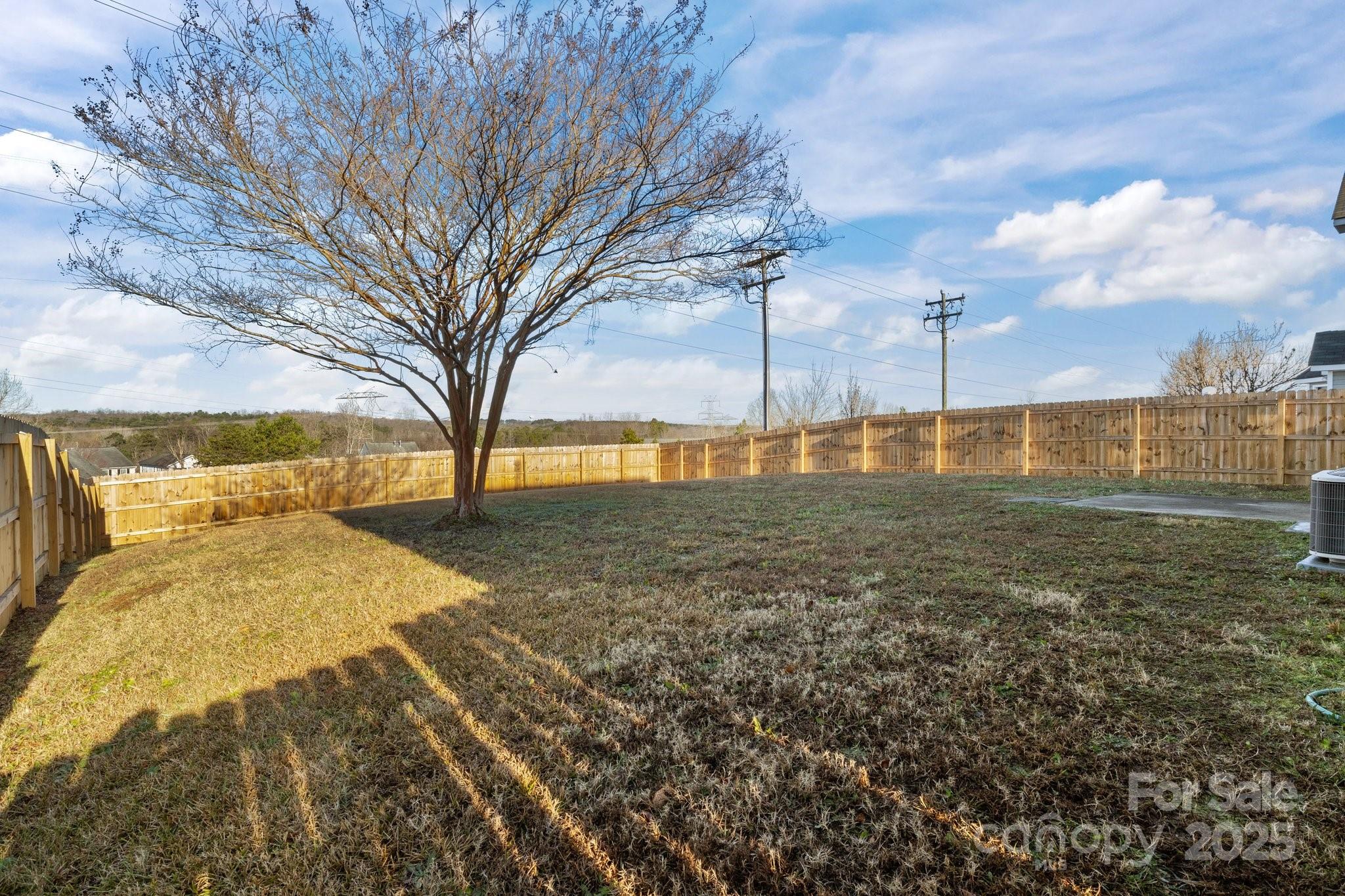 641 Woodington Lane